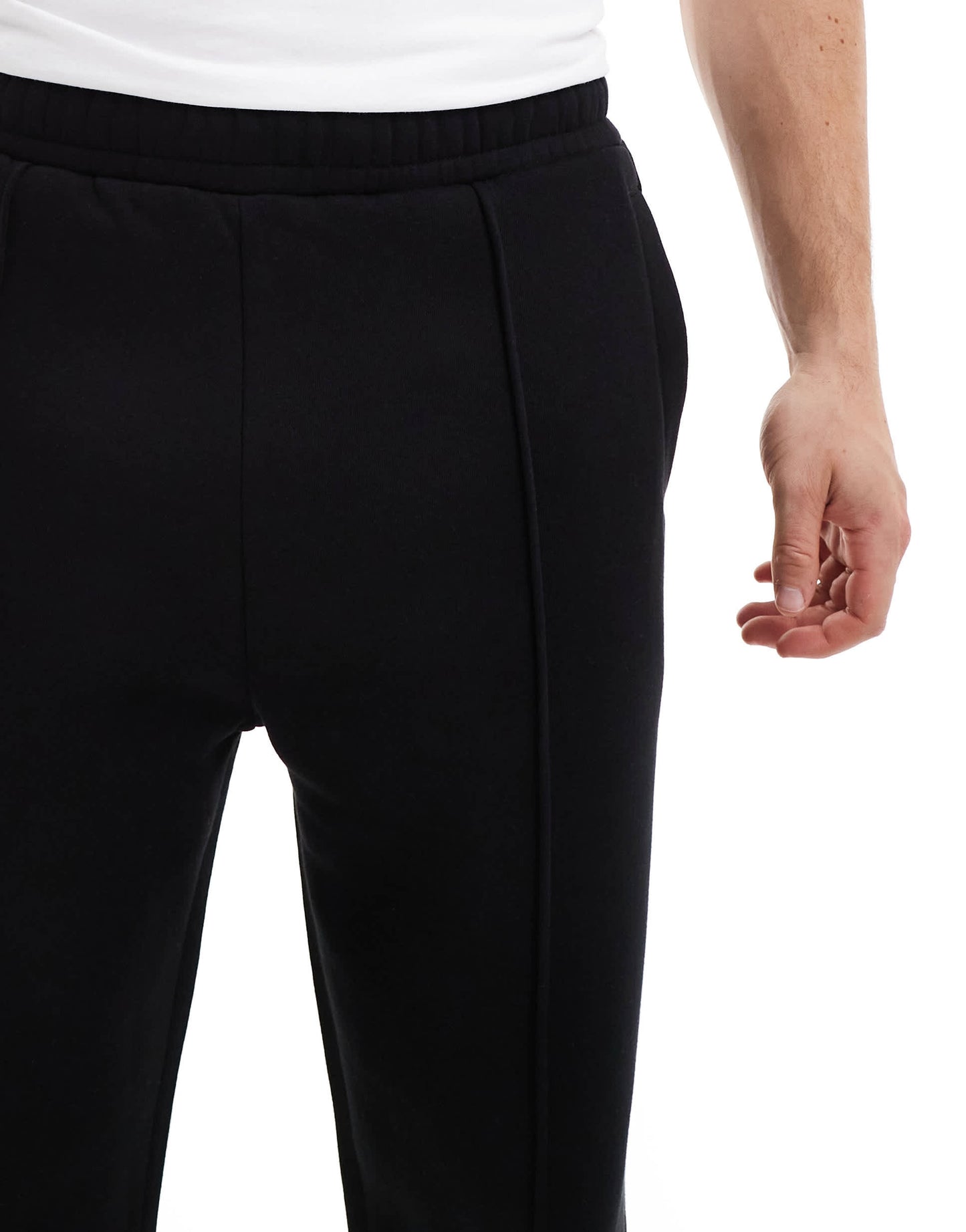 Bershka wide leg pintuck jogger in black
