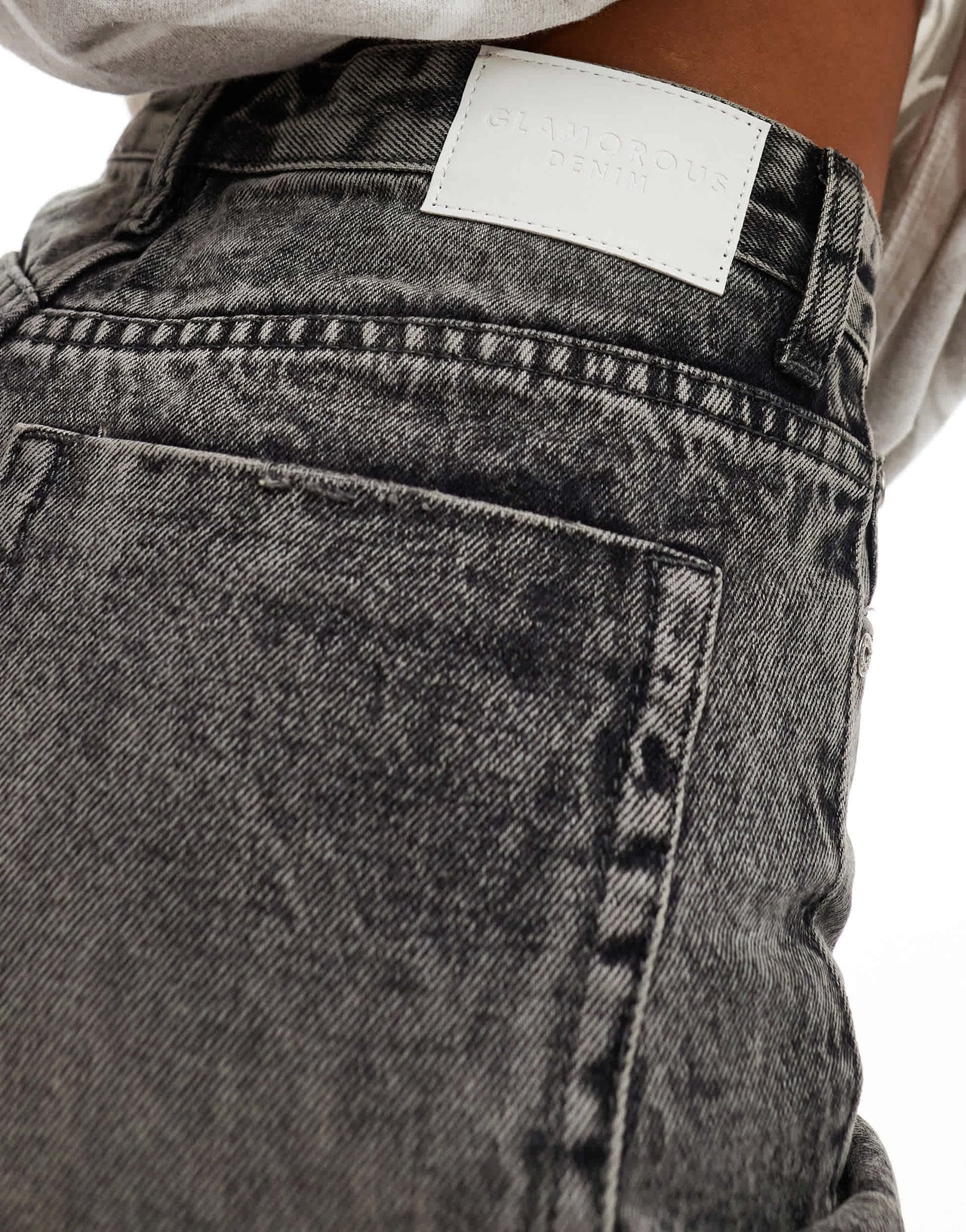 Glamorous straight leg mid rise jeans in dirty grey denim