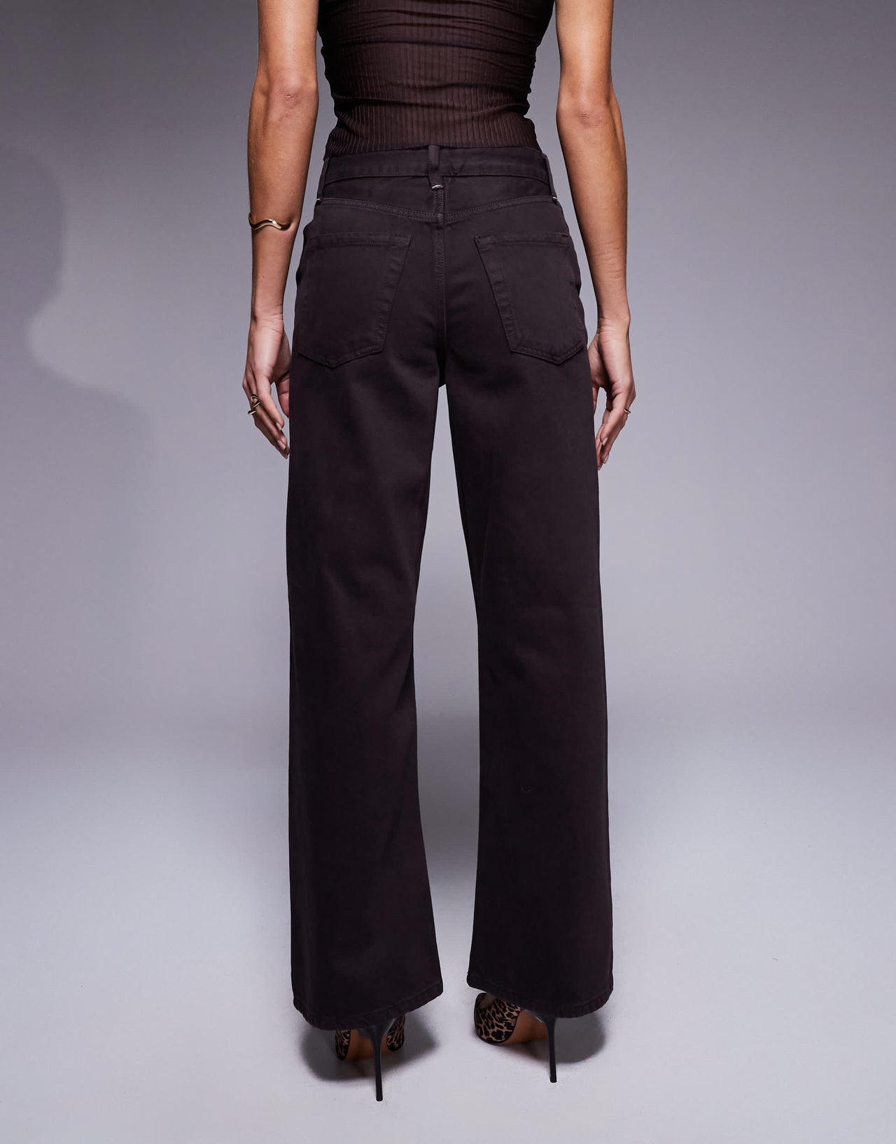 River Island relaxed straight leg jean in brown