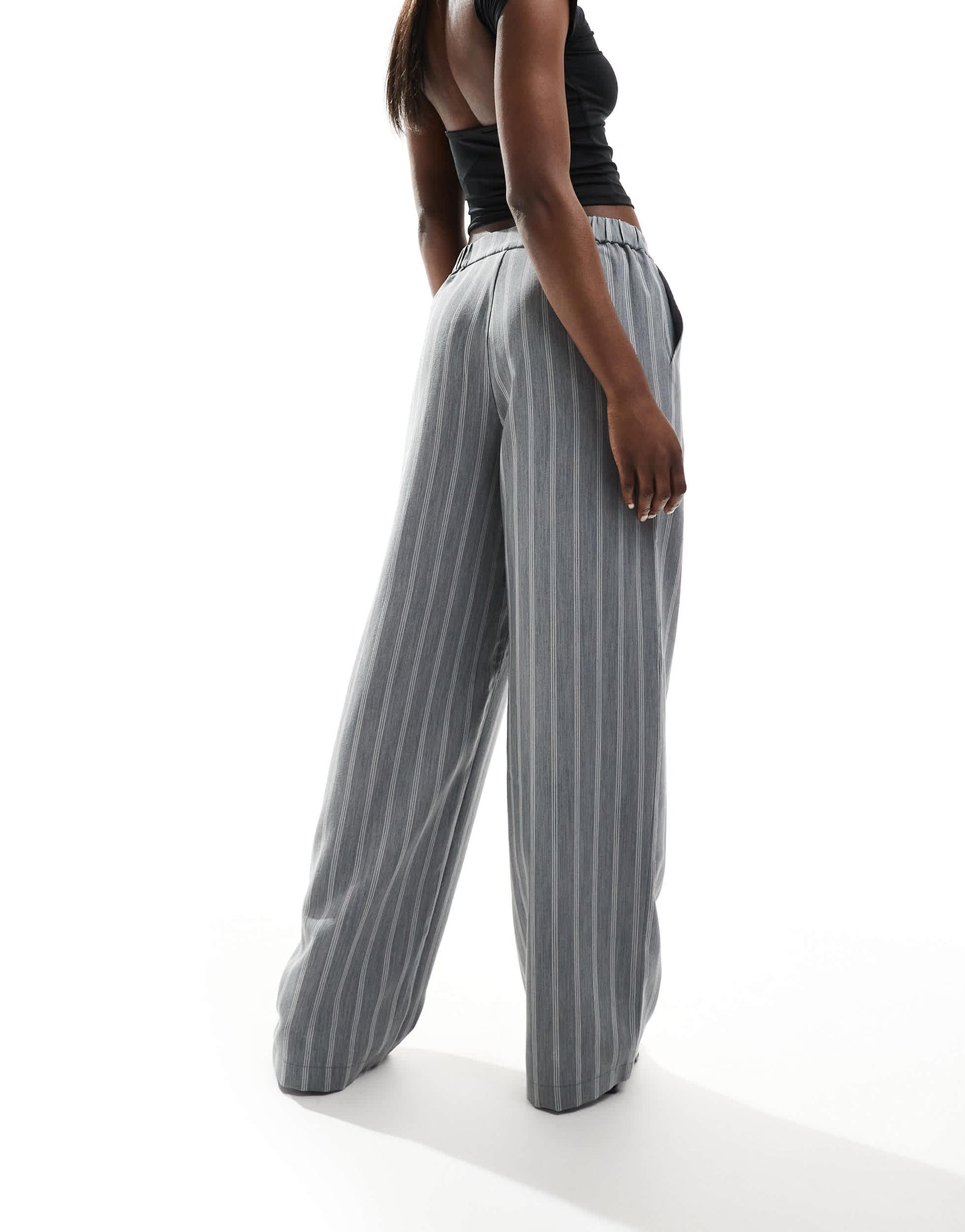 ASOS DESIGN tailored relaxed straight leg trousers in grey stripe