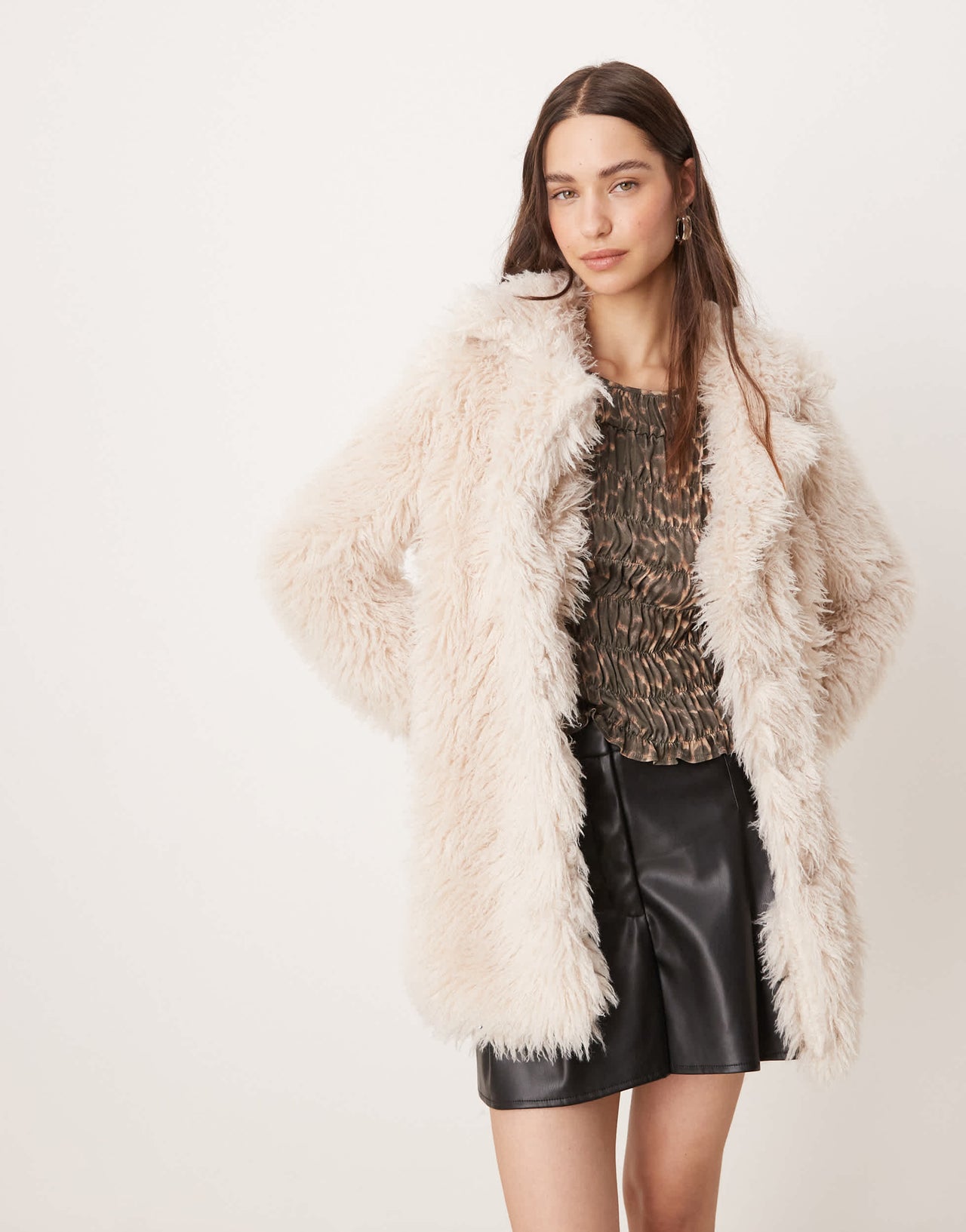 Glamorous fluffy faux fur boxy coat