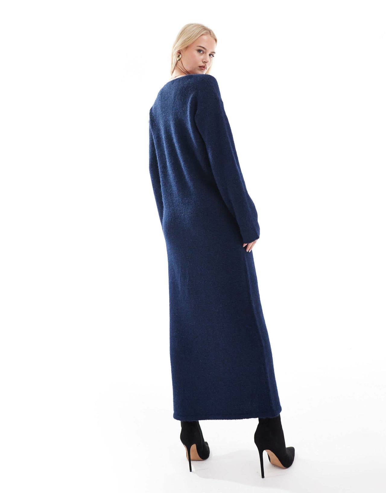 4th & Reckless Tall wool mix fluffy knit v neck maxi jumper dress in navy