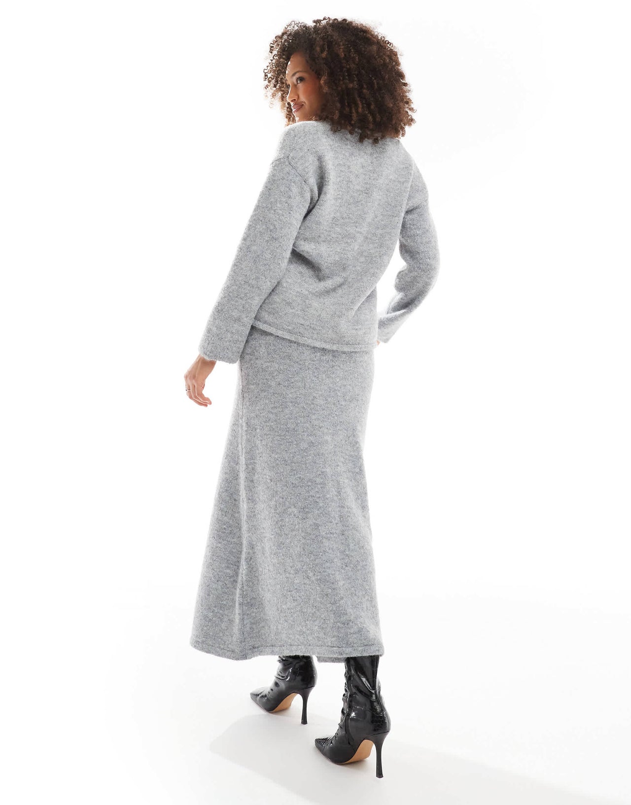 4th & Reckless fluffy wool mix knitted maxi skirt co-ord in grey