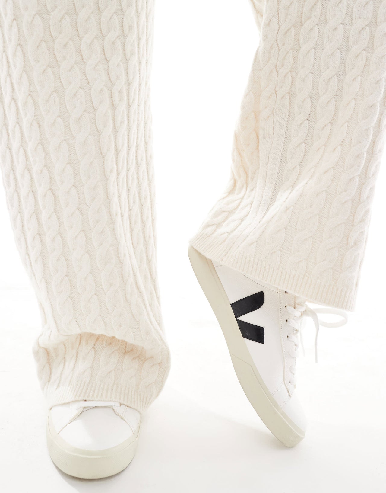 4th & Reckless Plus wool mix cable knit wide leg trousers co-ord in cream