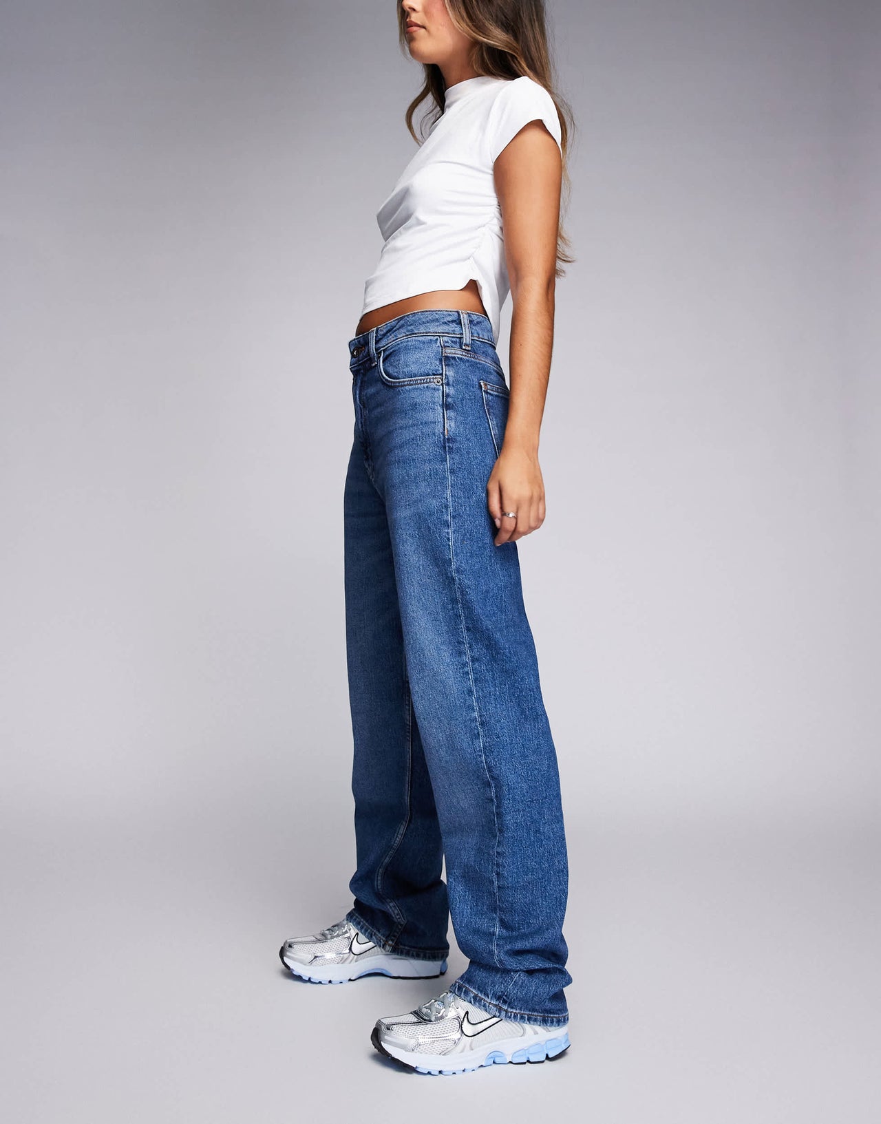 HUGO Blue Elyah straight leg jeans in mid wash