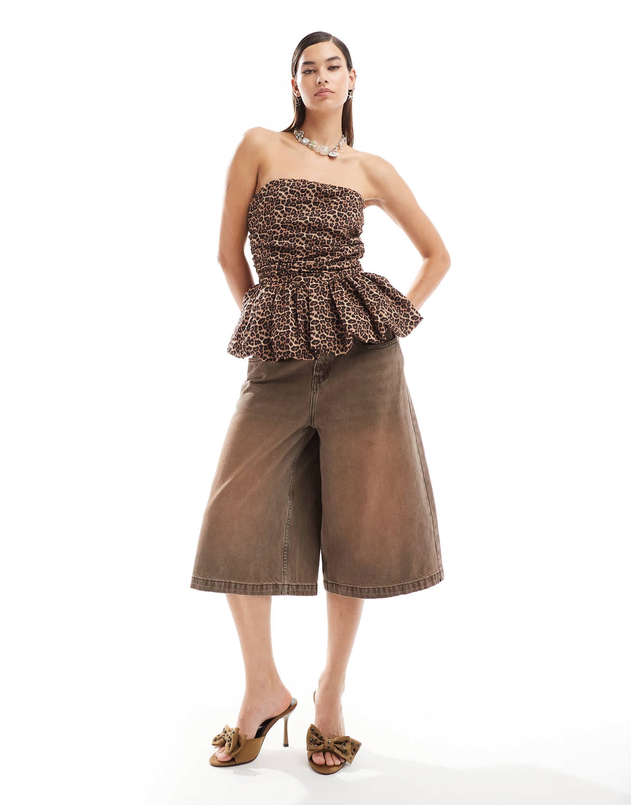 Glamorous bandeau bubble hem top in leopard