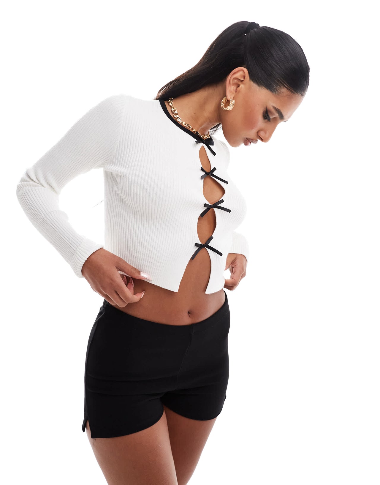 The Frolic exclusive contrast ribbed bow detail cropped cardigan in cream