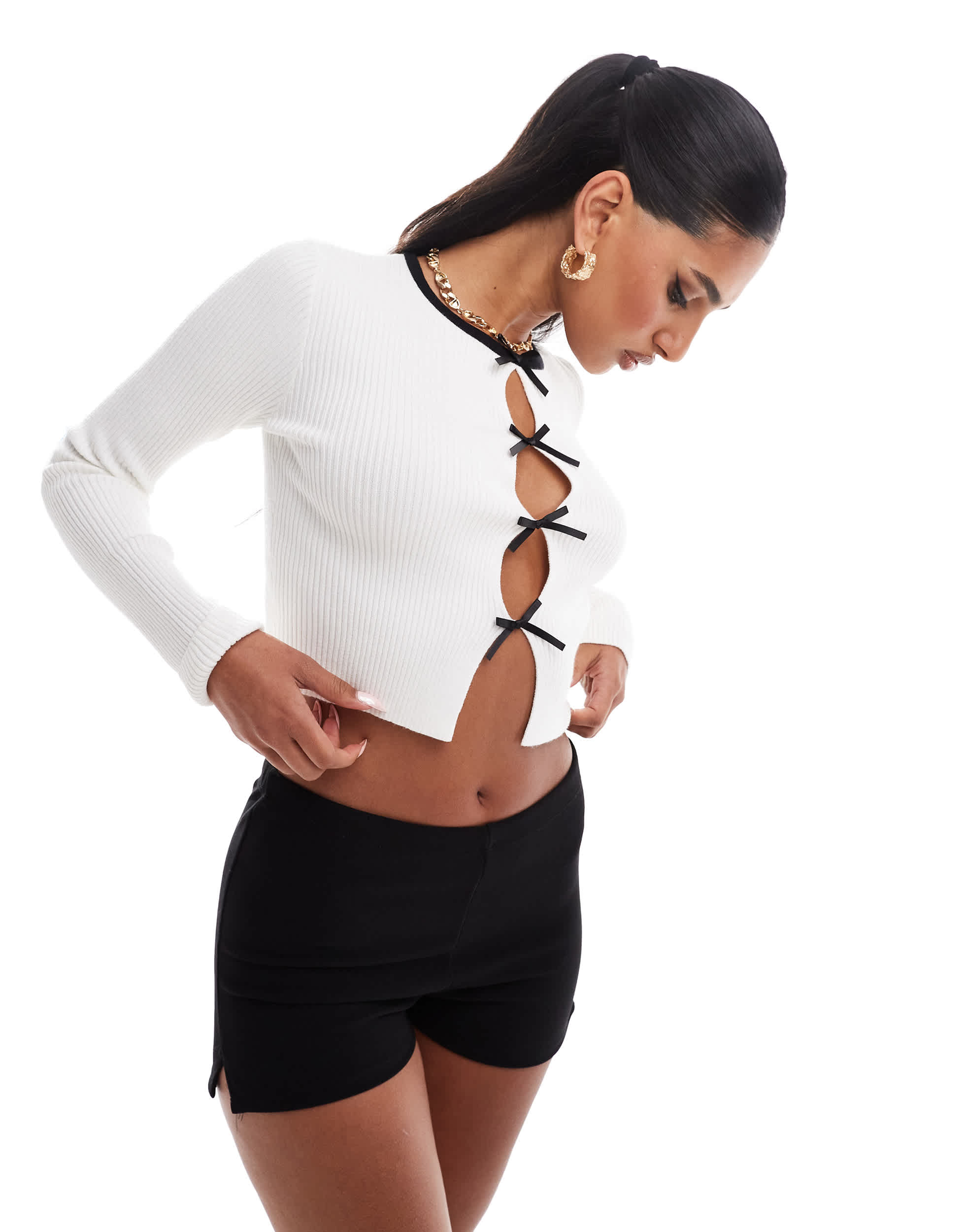 The Frolic exclusive contrast ribbed bow detail cropped cardigan in cream