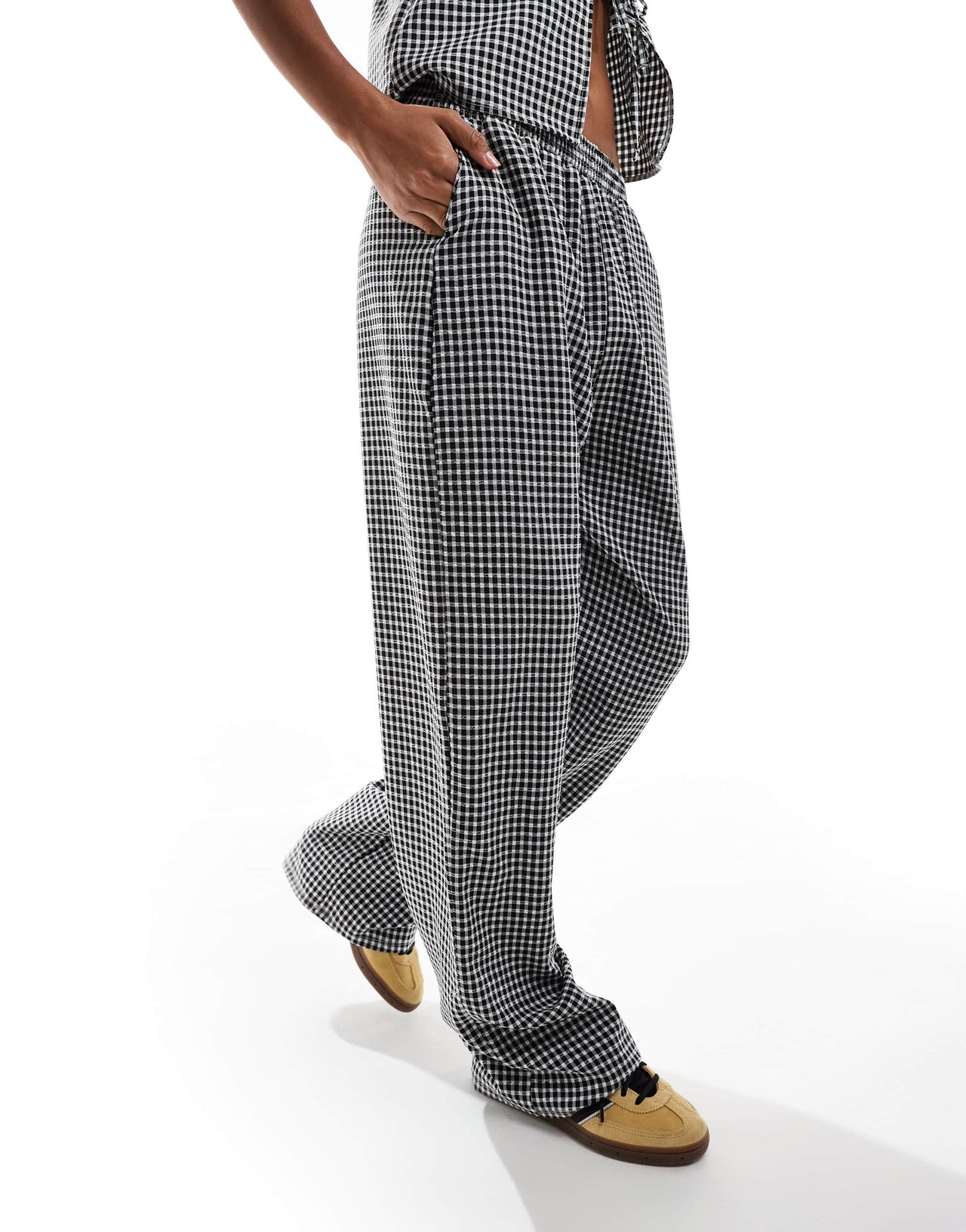 Reclaimed Vintage pull on trouser in gingham