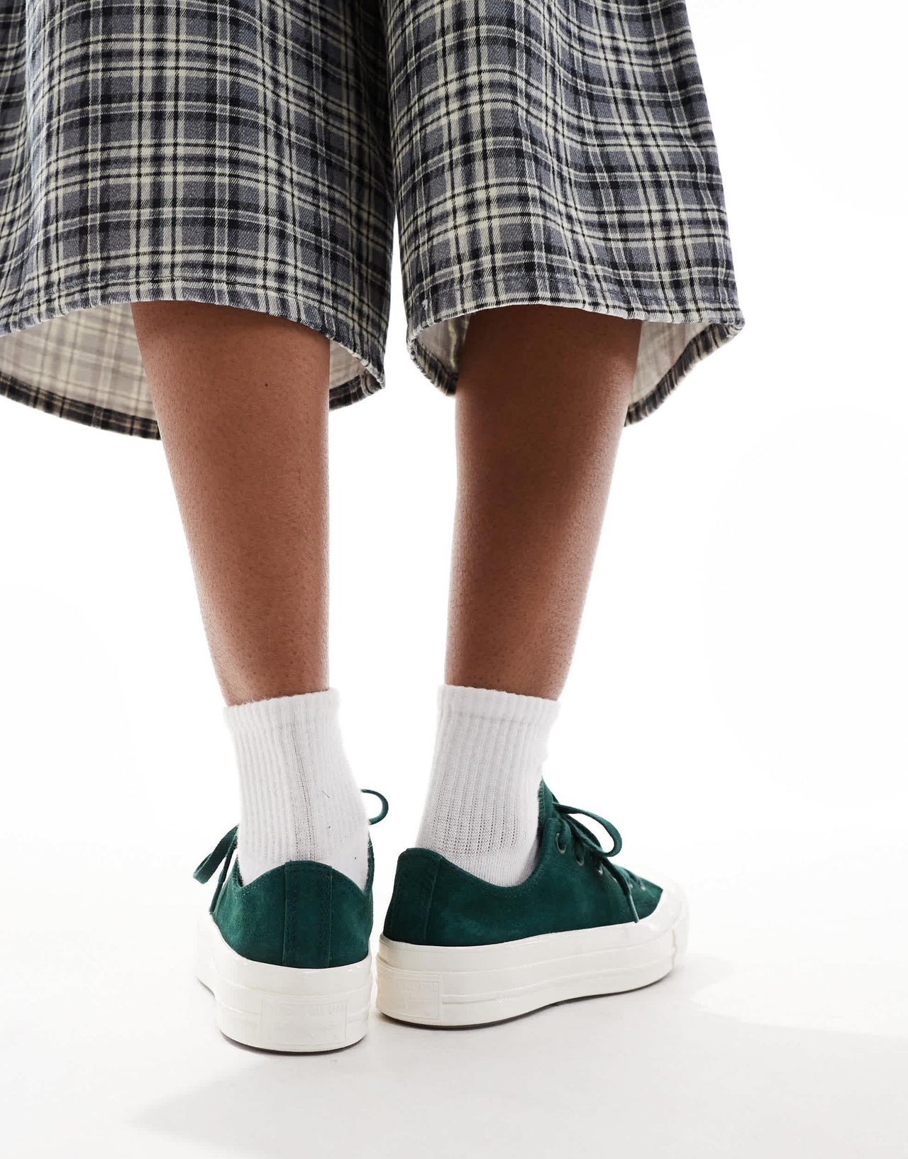 Converse Chuck 70 Ox trainers in dark green