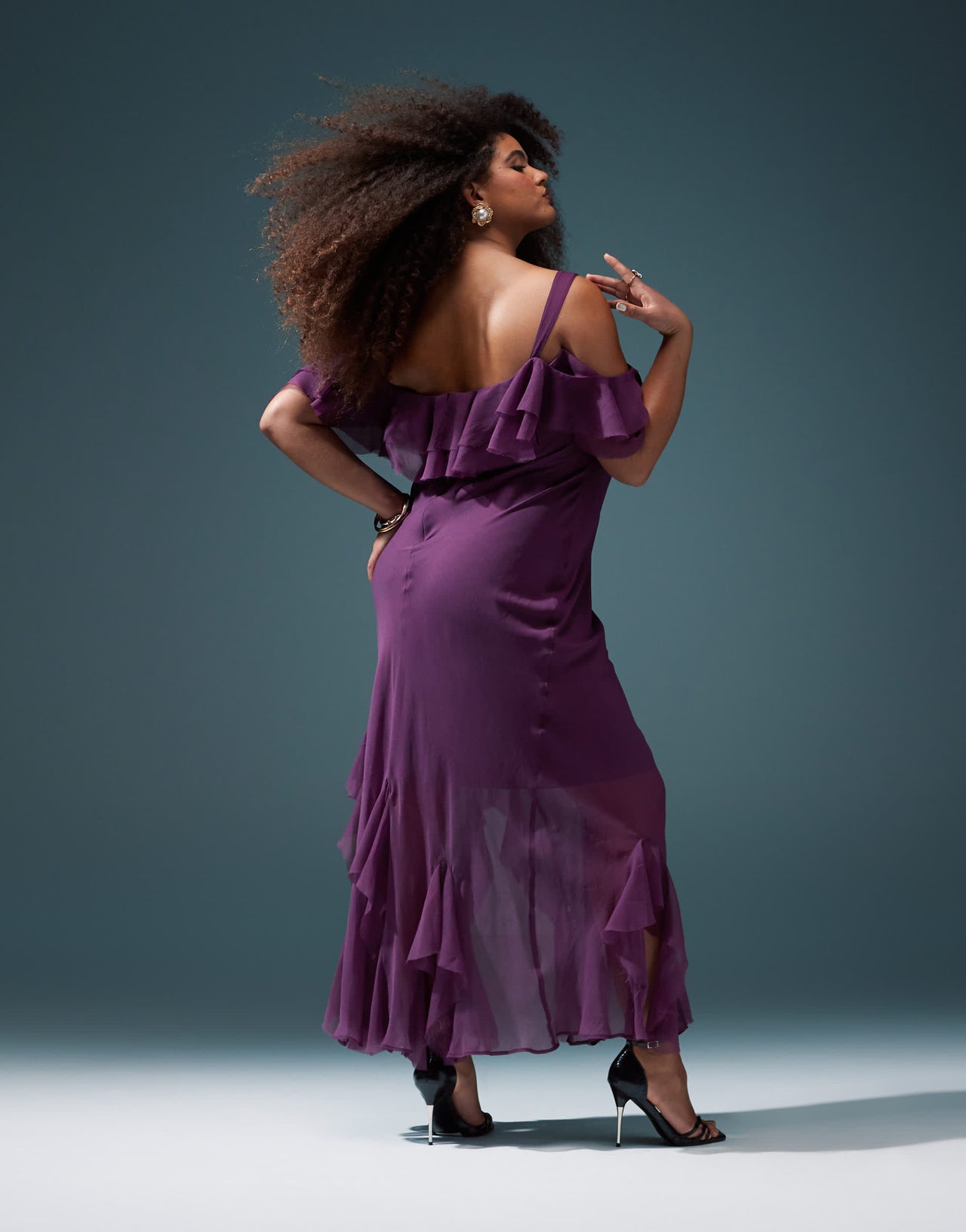 ASOS DESIGN Curve ruffle off shoulder maxi dress with asymmetric godets in aubergine
