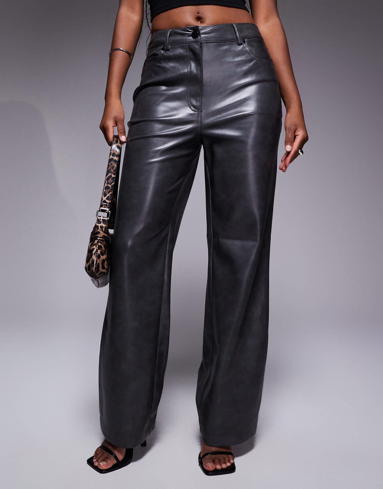 River Island relaxed straight leg jean in grey