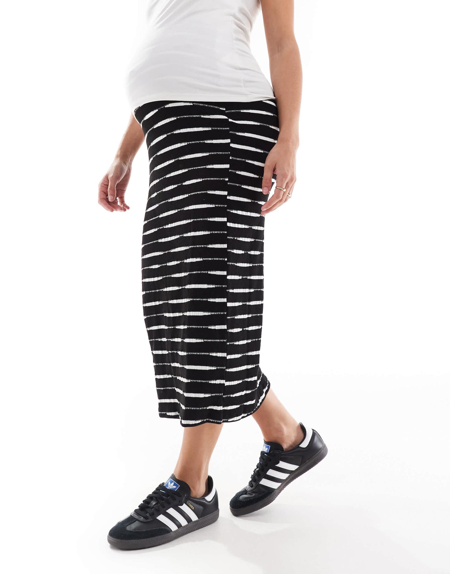 Mamalicious Maternity jersey midi skirt in black with space dye