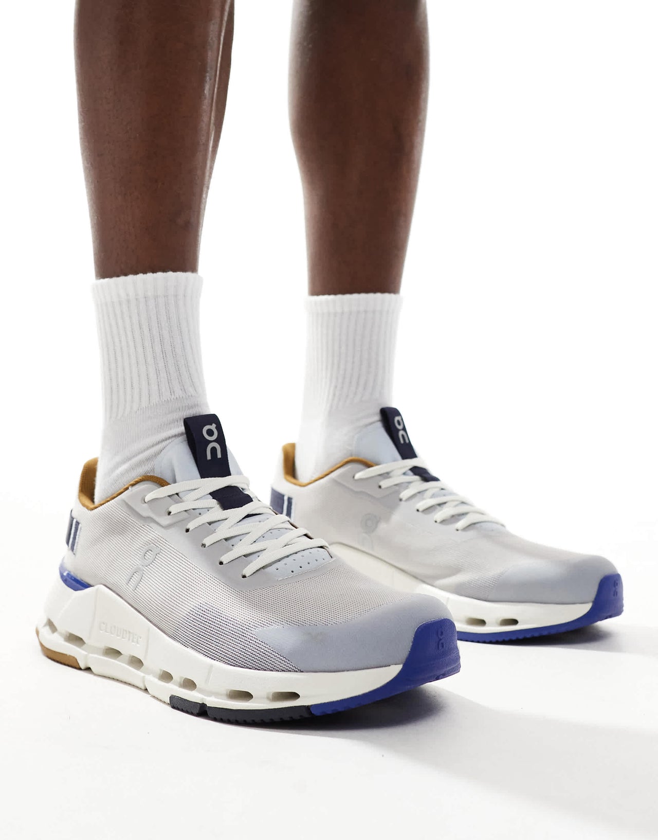 ON Cloudnova Form 2 all day trainers in grey