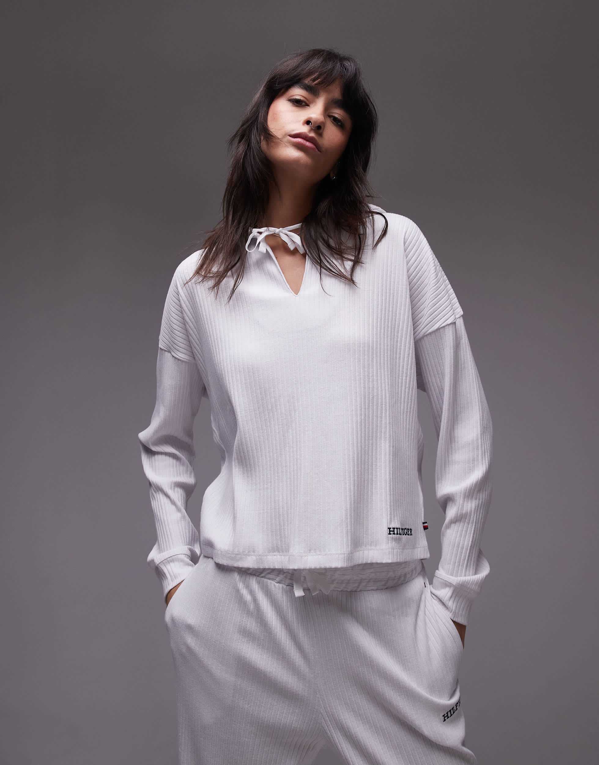 Tommy Hilfiger logo lounge hoodie in white