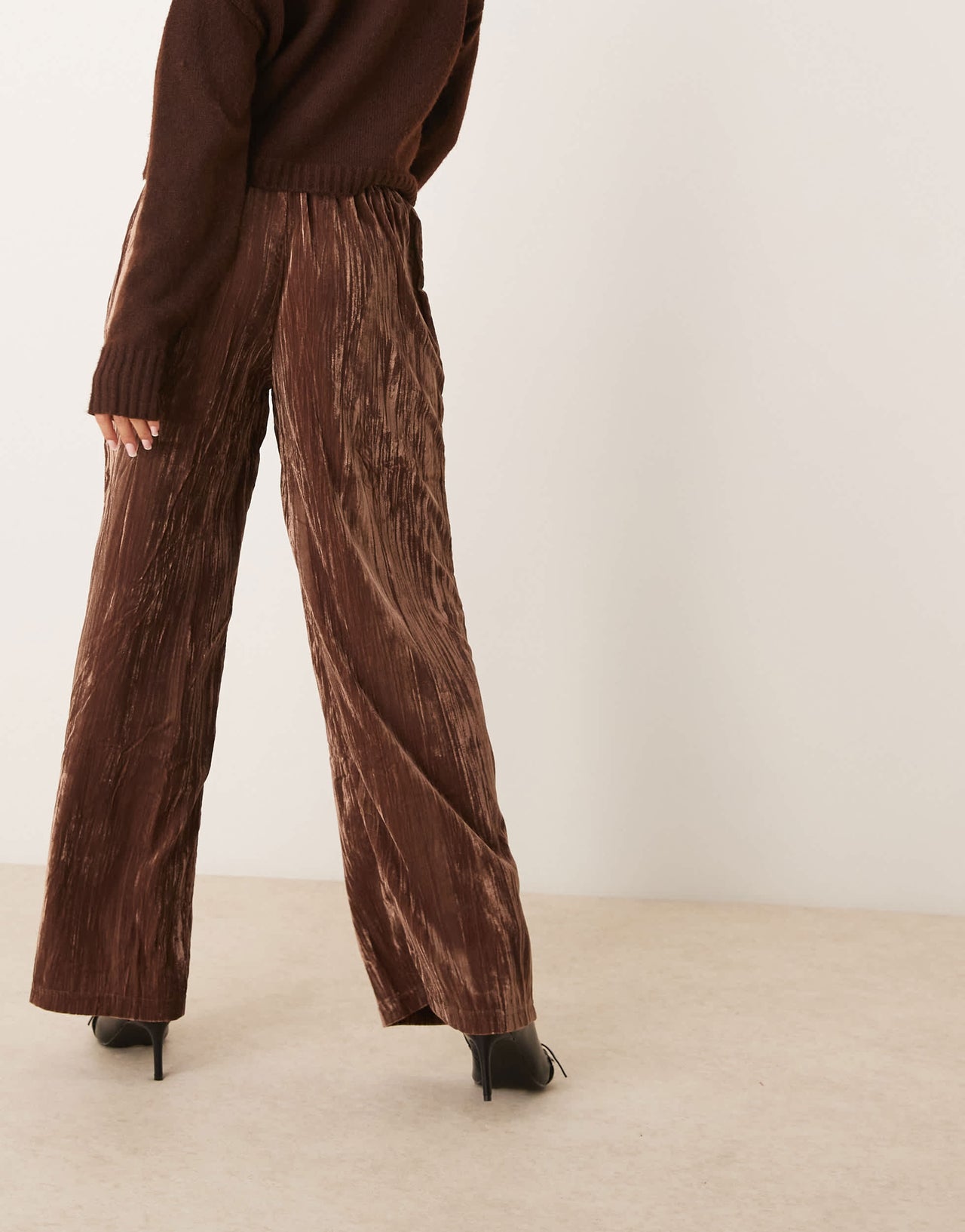 ASOS DESIGN crinkle velvet pull on trousers in chocolate