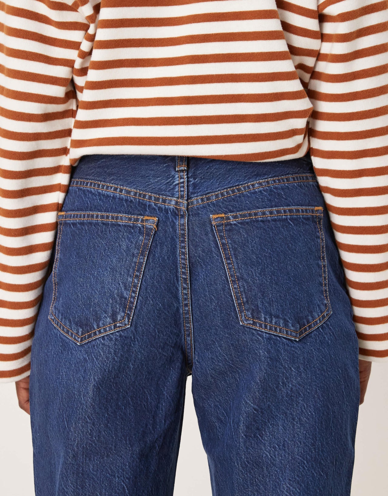 Abercrombie & Fitch high rise loose fit straight leg jean in dark blue wash