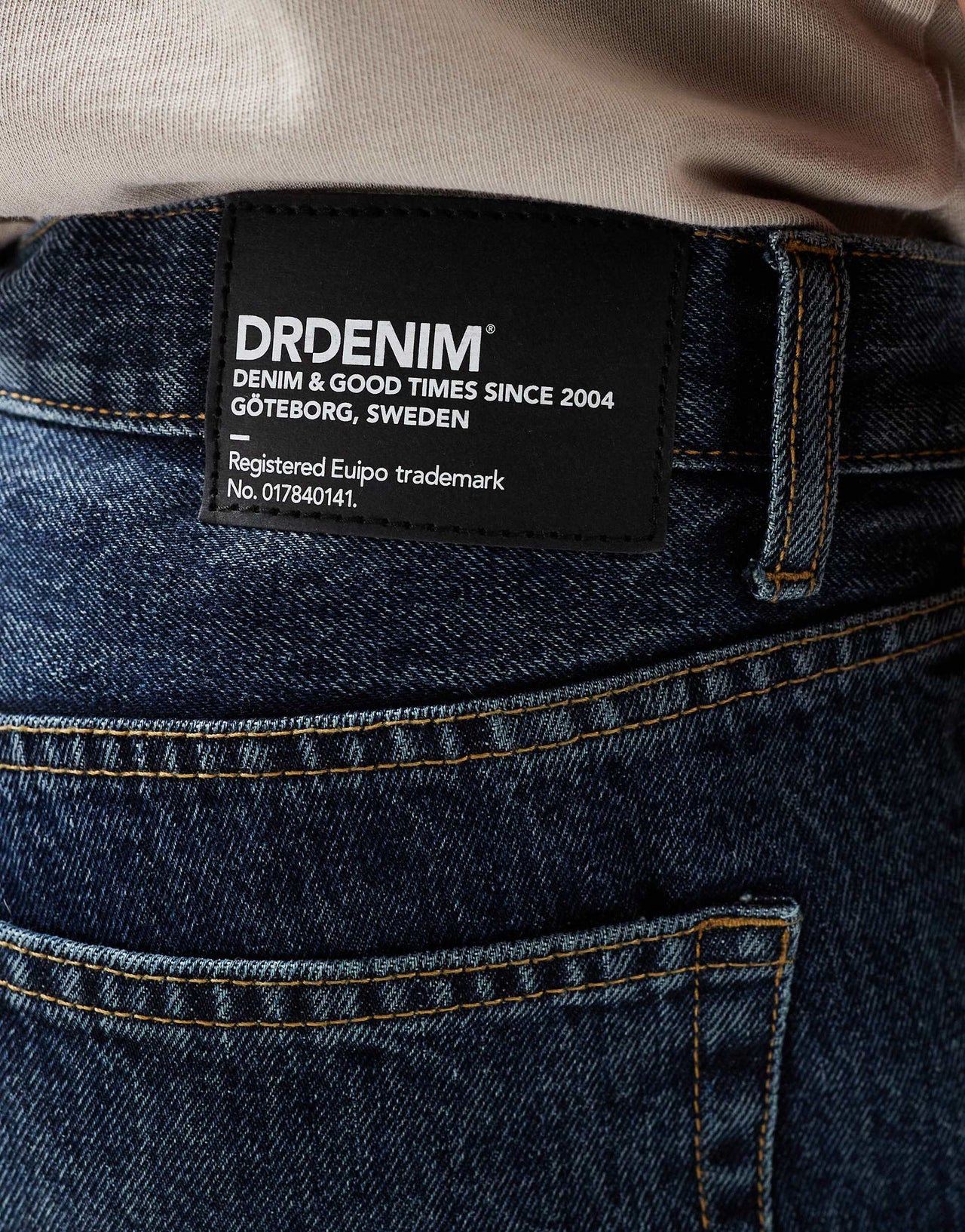 Dr Denim Omar wide straight leg jeans in canyon dark retro wash