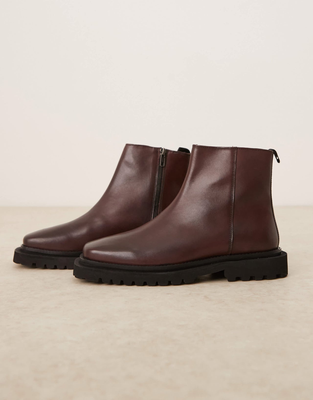 ASOS DESIGN chelsea boots in burgundy leather with zip