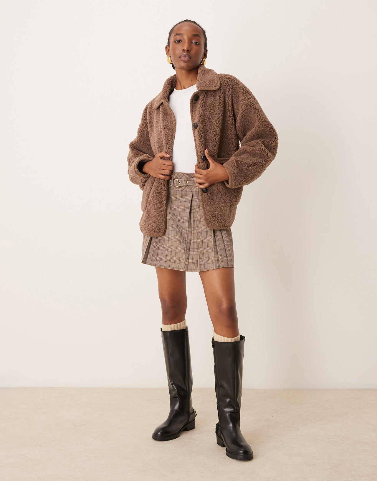 Vila collared teddy jacket with trim details in light brown