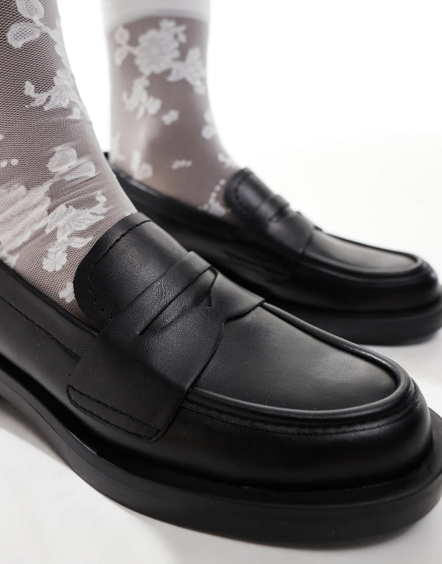 Stradivarius flat loafer in black