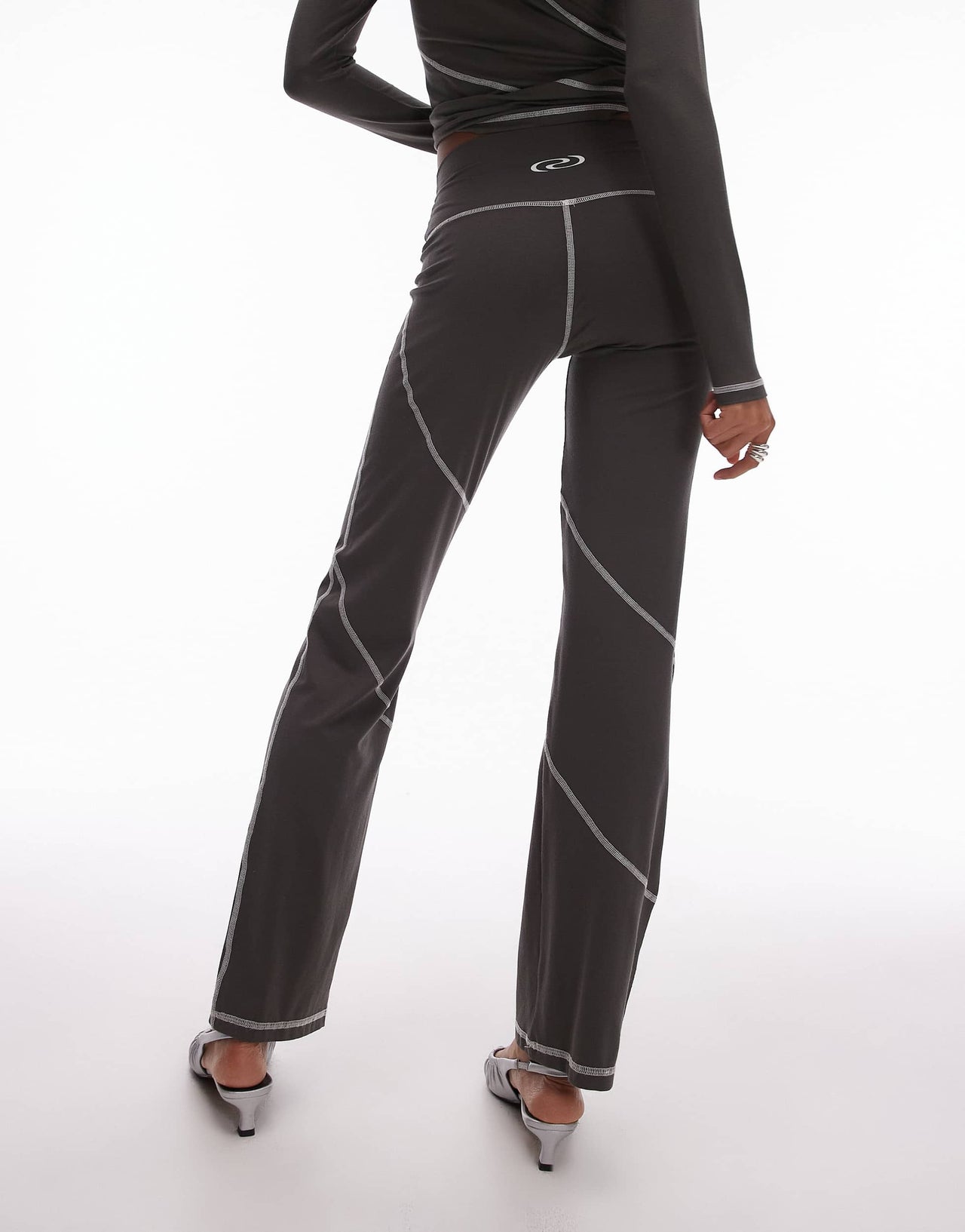 Resume low rise straight leg fitted sporty trousers with contrast seams in brown co-ord