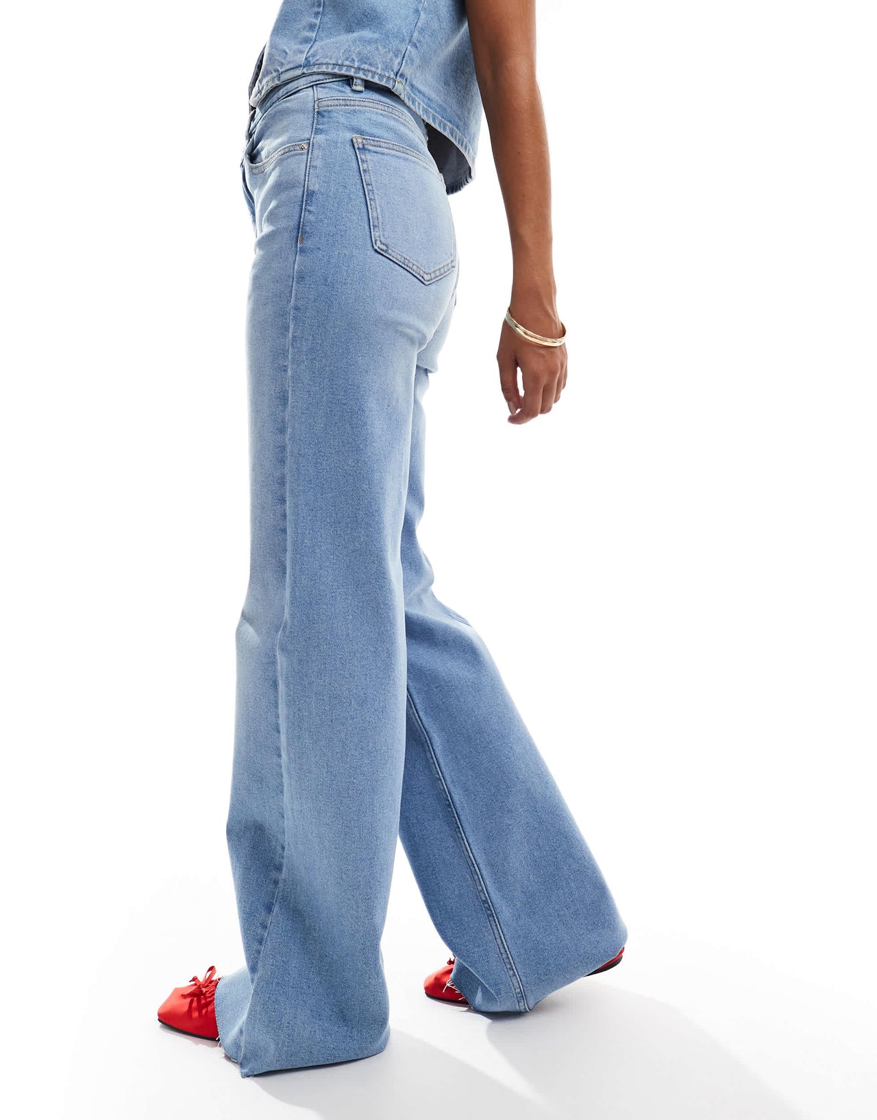 Pull&Bear comfort wide leg jean in medium blue