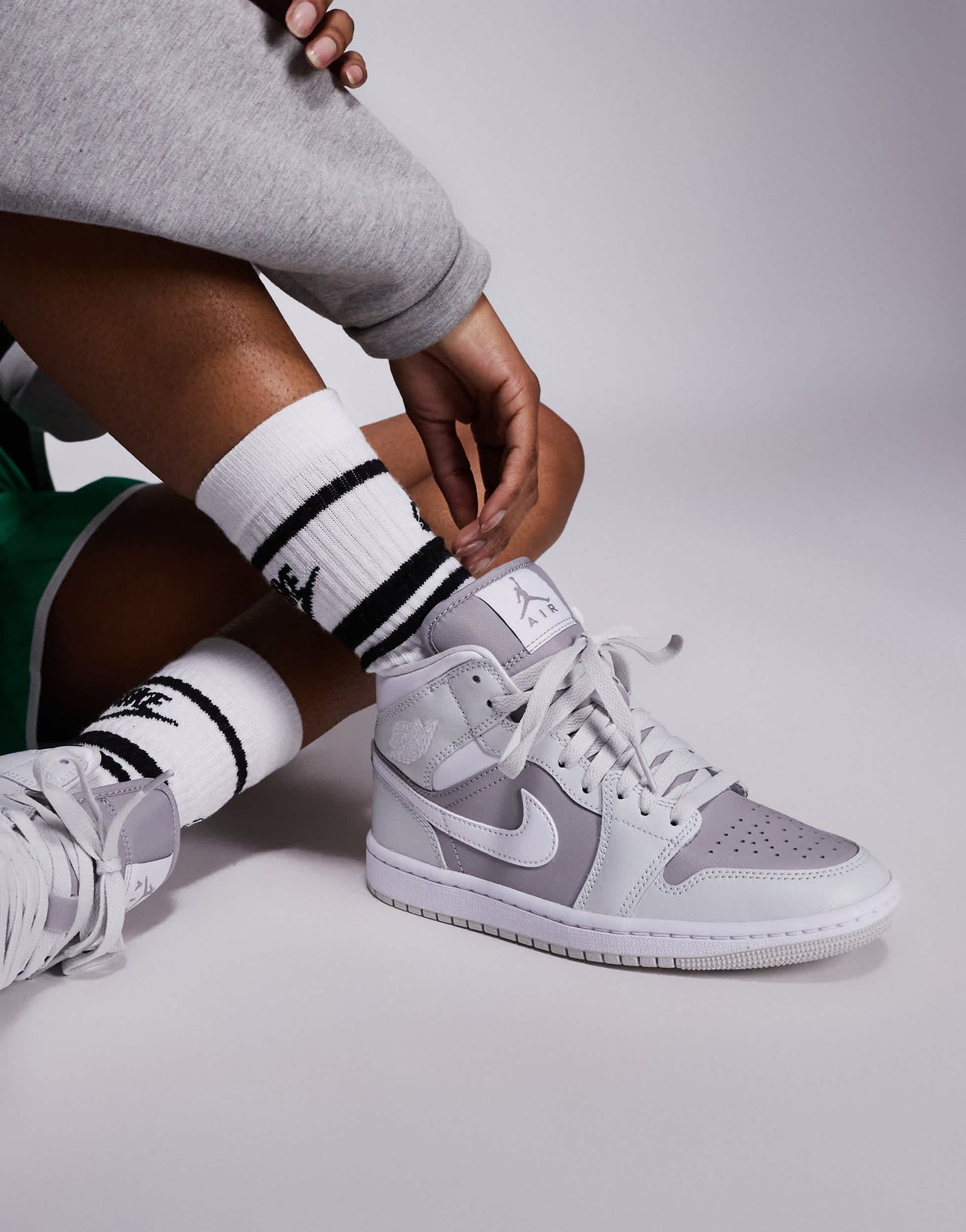 Nike Air Jordan Mid 365 trainers in grey and white