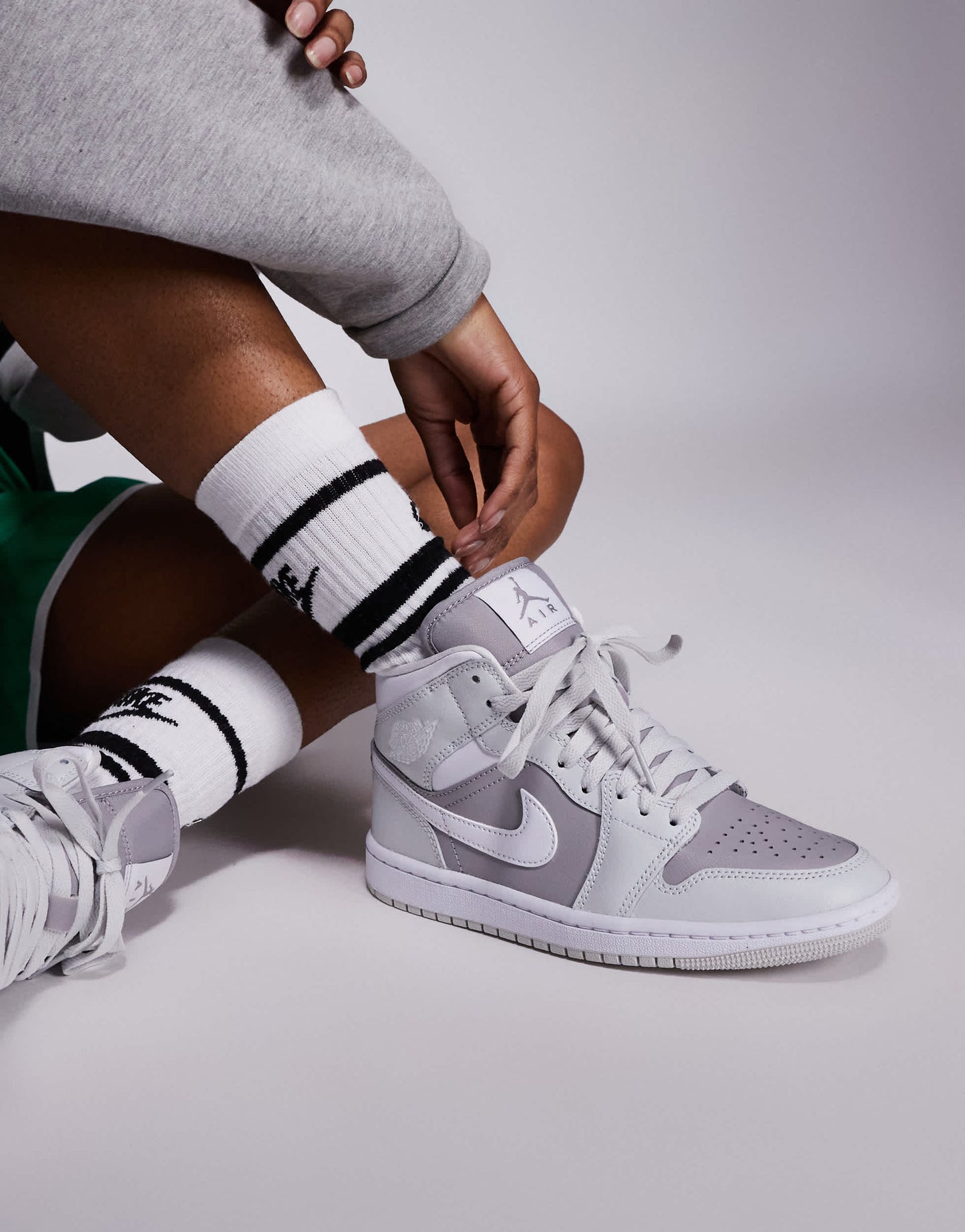 Nike Air Jordan Mid 365 trainers in grey and white