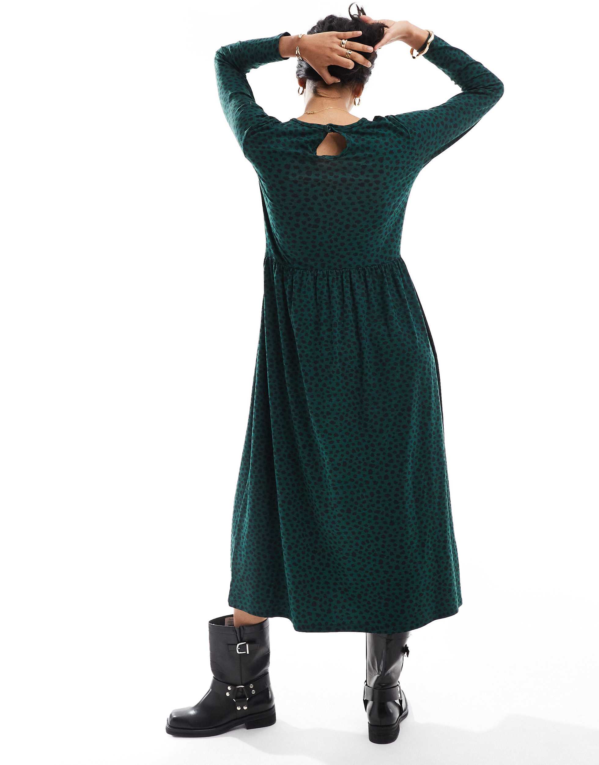 Wednesday's Girl long sleeve smudge spot midi dress in forest green