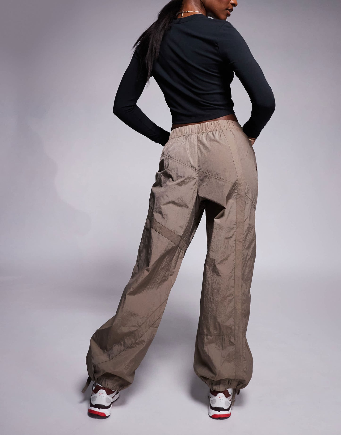 Nike Street woven straight leg trousers in khaki