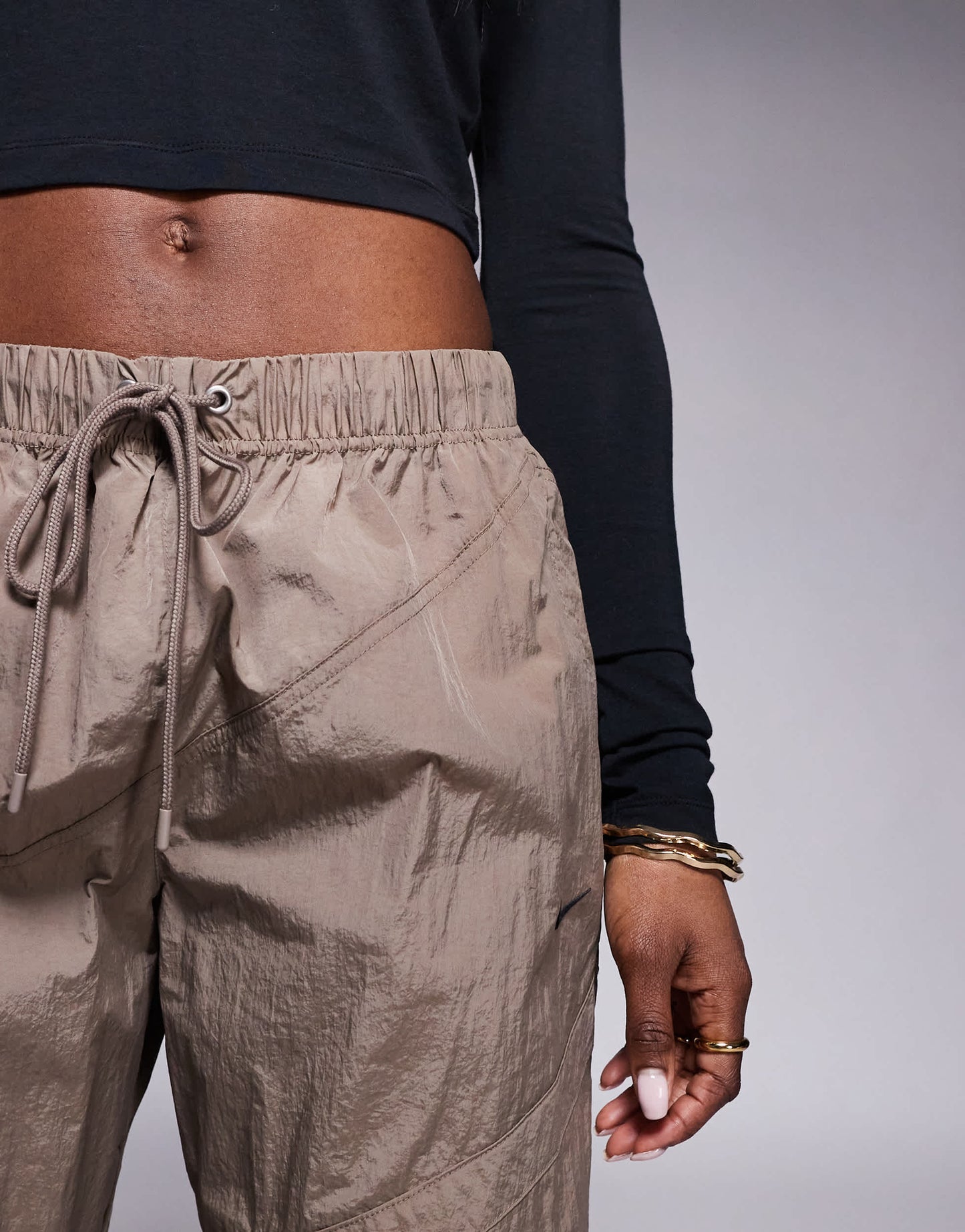 Nike Street woven straight leg trousers in khaki