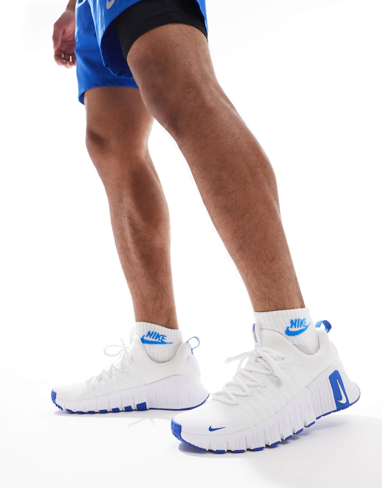 Nike Training Free Metcon 6 trainers in white and blue