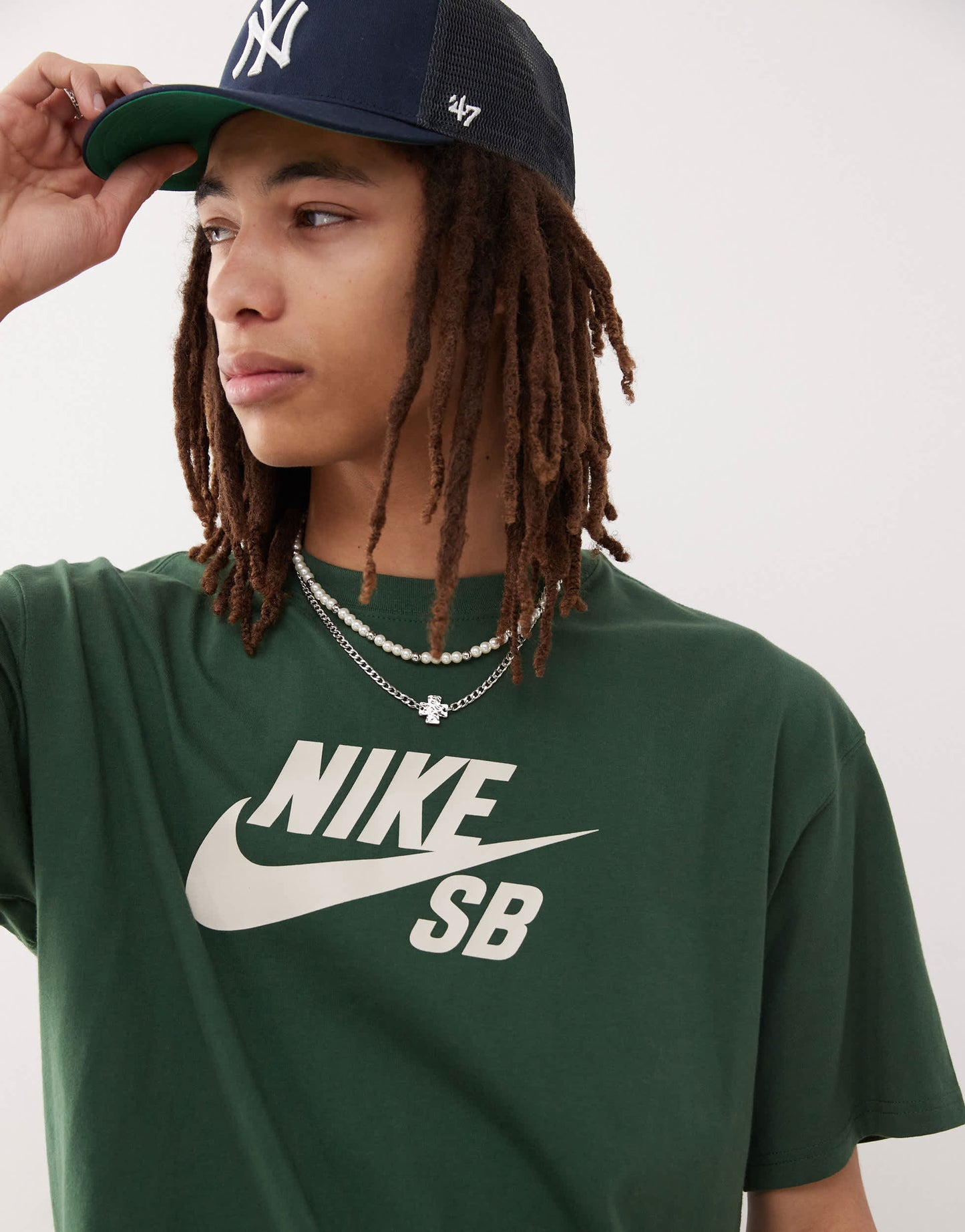Nike SB centre logo t-shirt in green