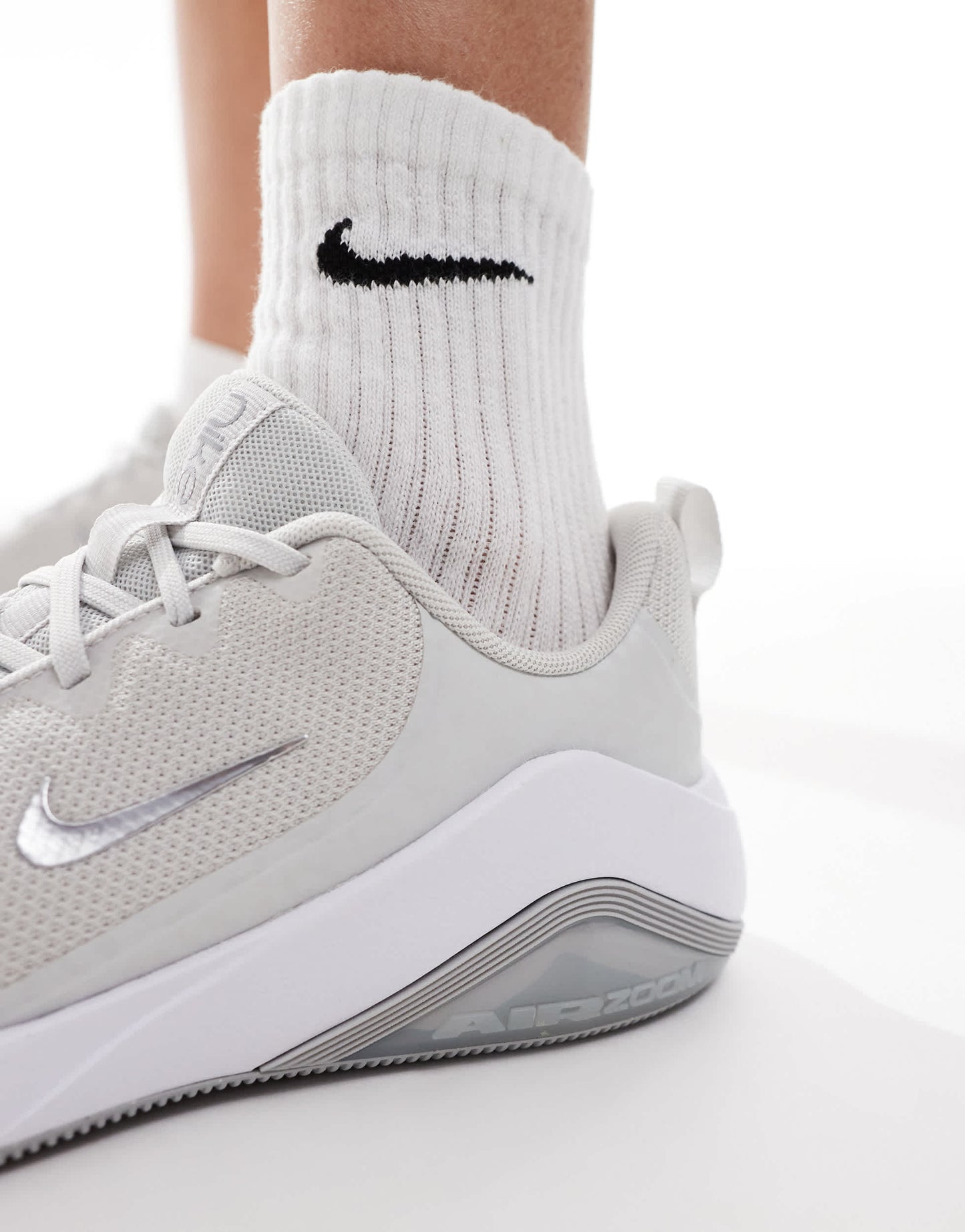 Nike Training Air Zoom Bella 7 trainers in grey and white