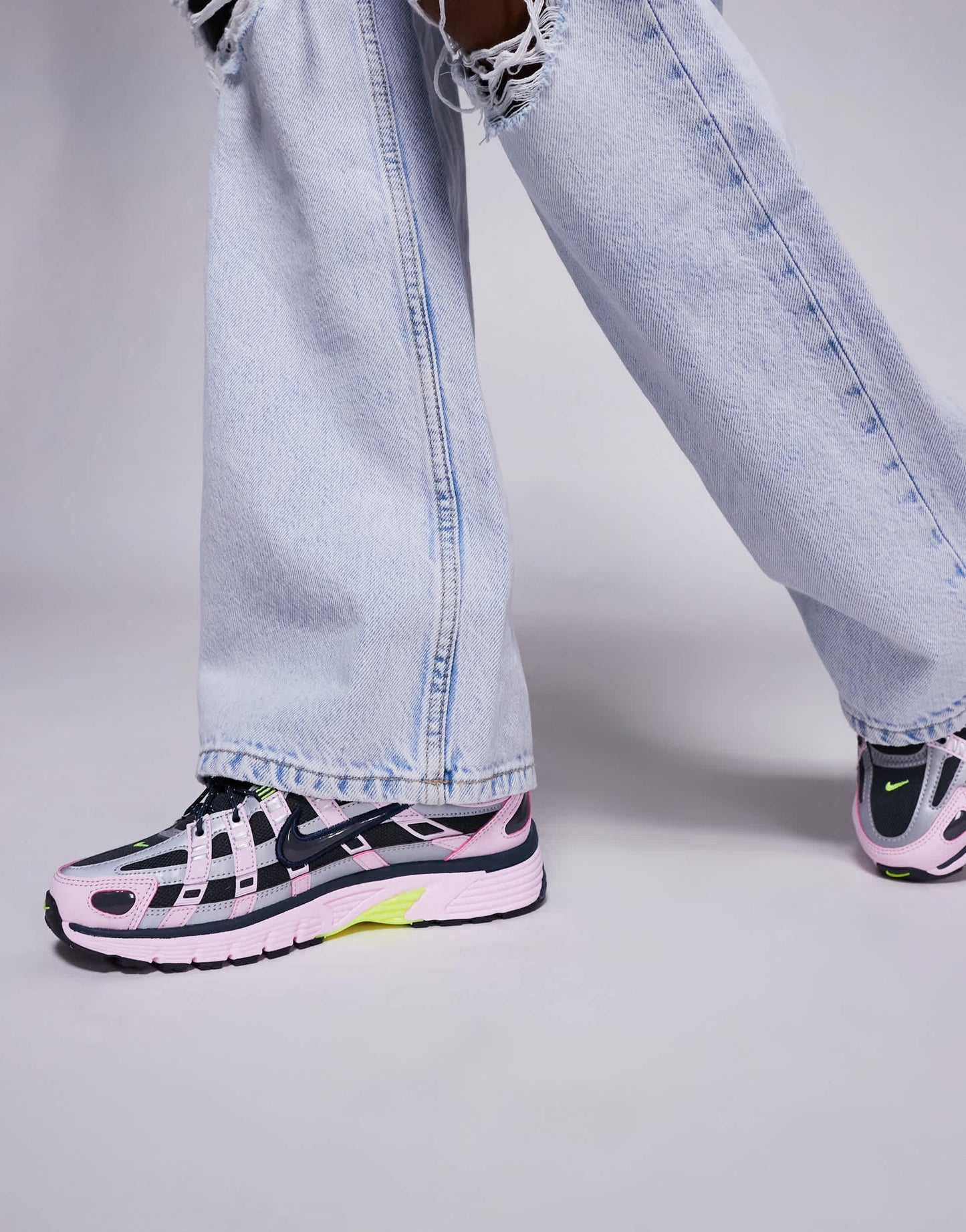 Nike P-6000 Unisex Utility trainers in black and pink