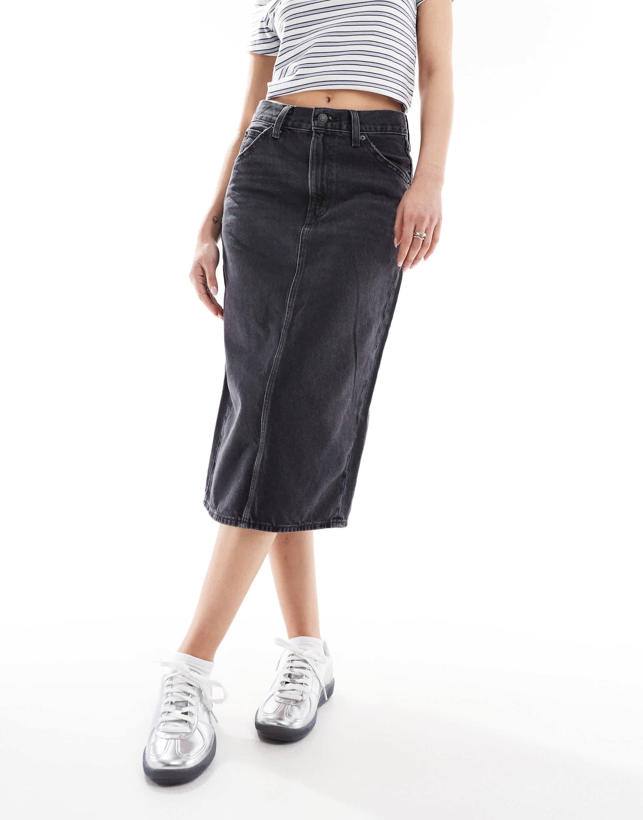 Levi's high rise midi skirt with back slit in washed black