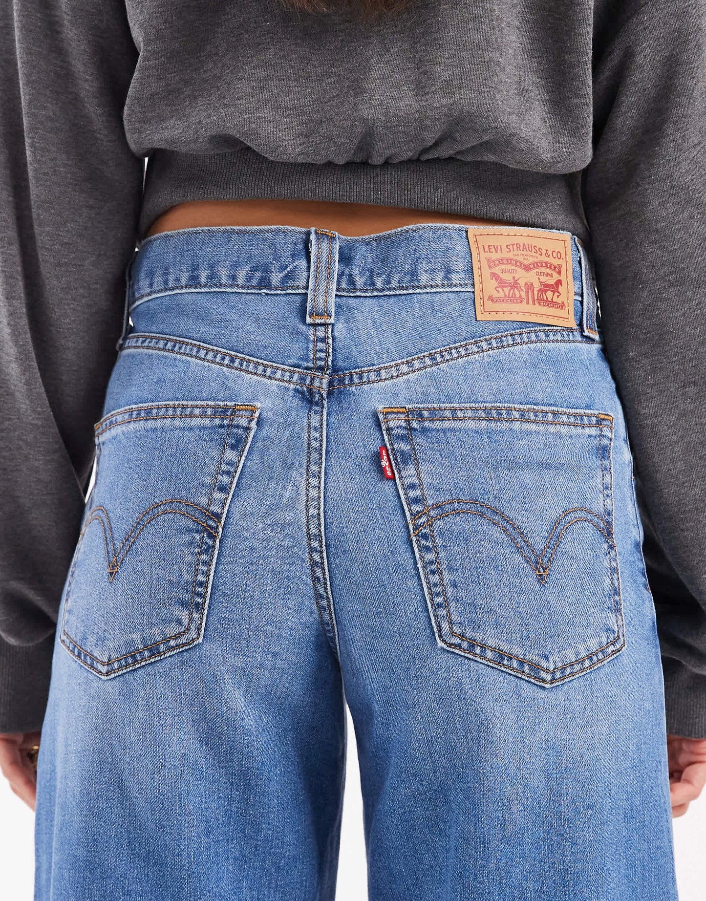 Levi's '94 baggy wide leg jeans in mid blue