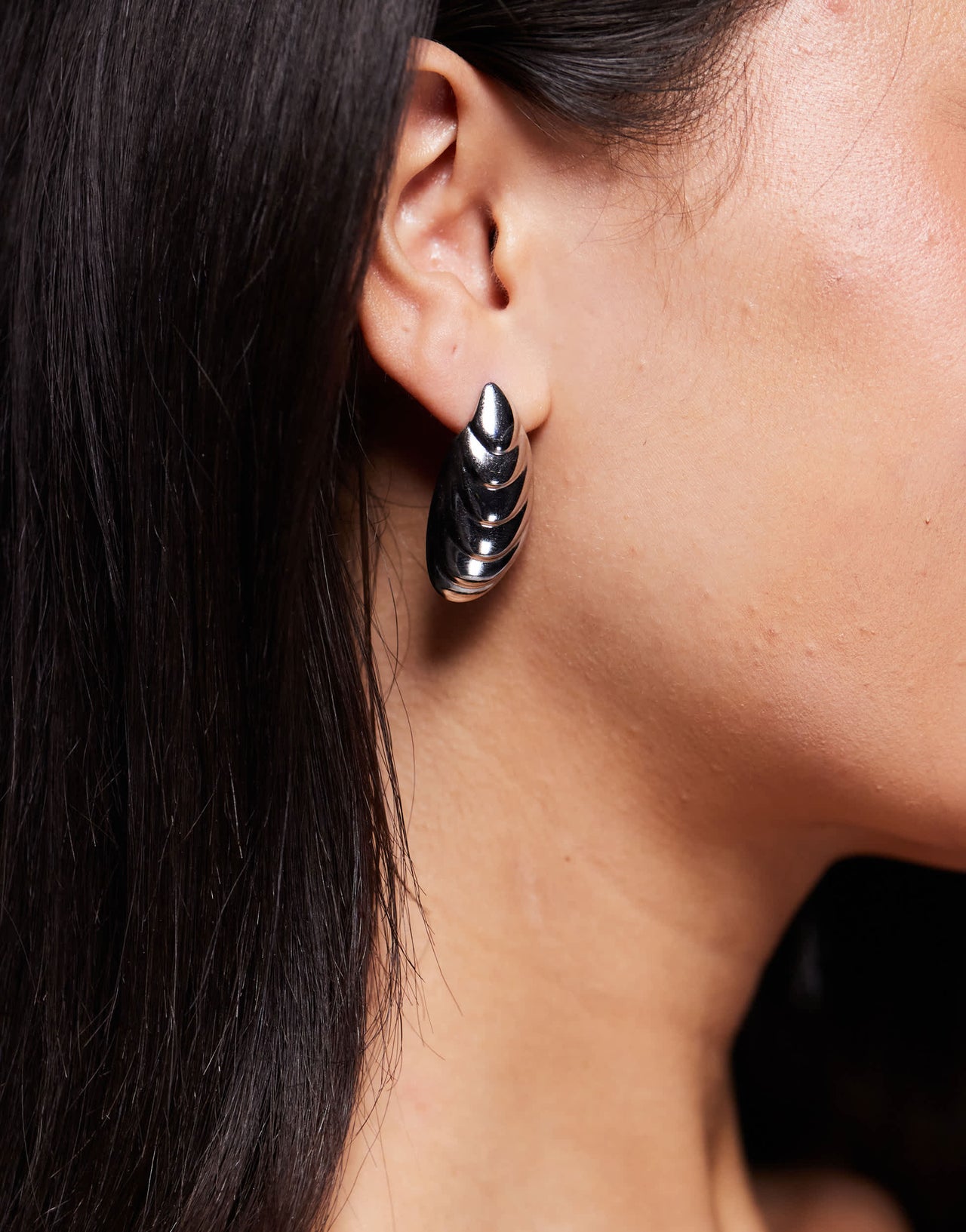 8 Other Reasons ridged large stud earrings in rhodium plated