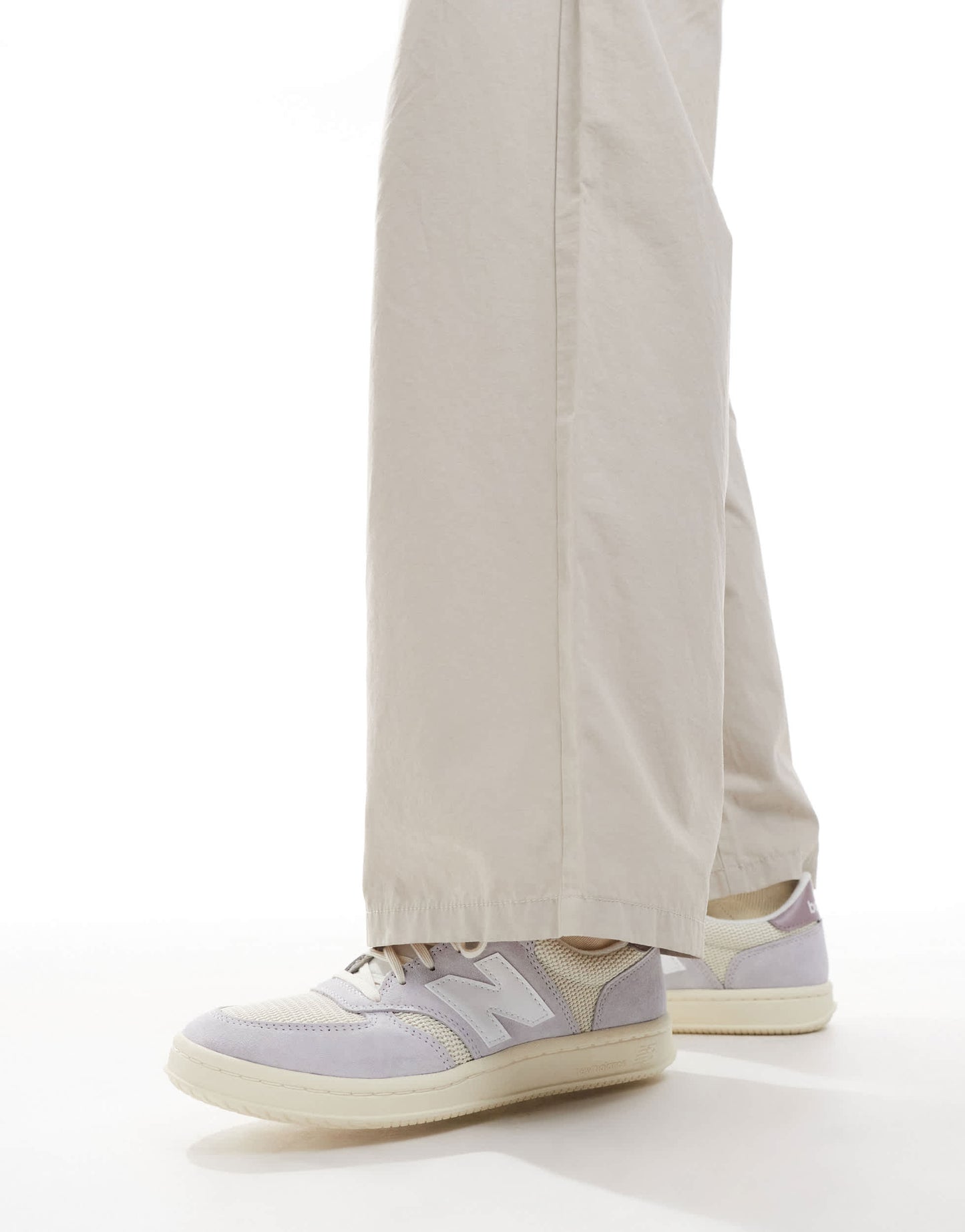 New Balance CT500 unisex trainers in light grey
