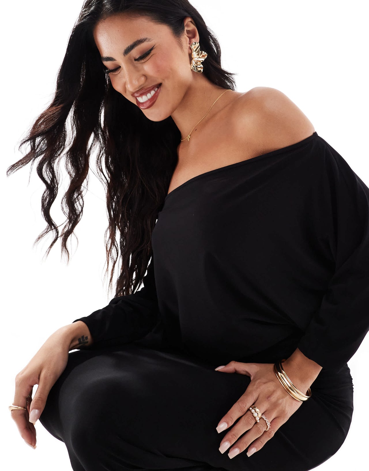 True Violet asymmetric shoulder slinky midi dress in black