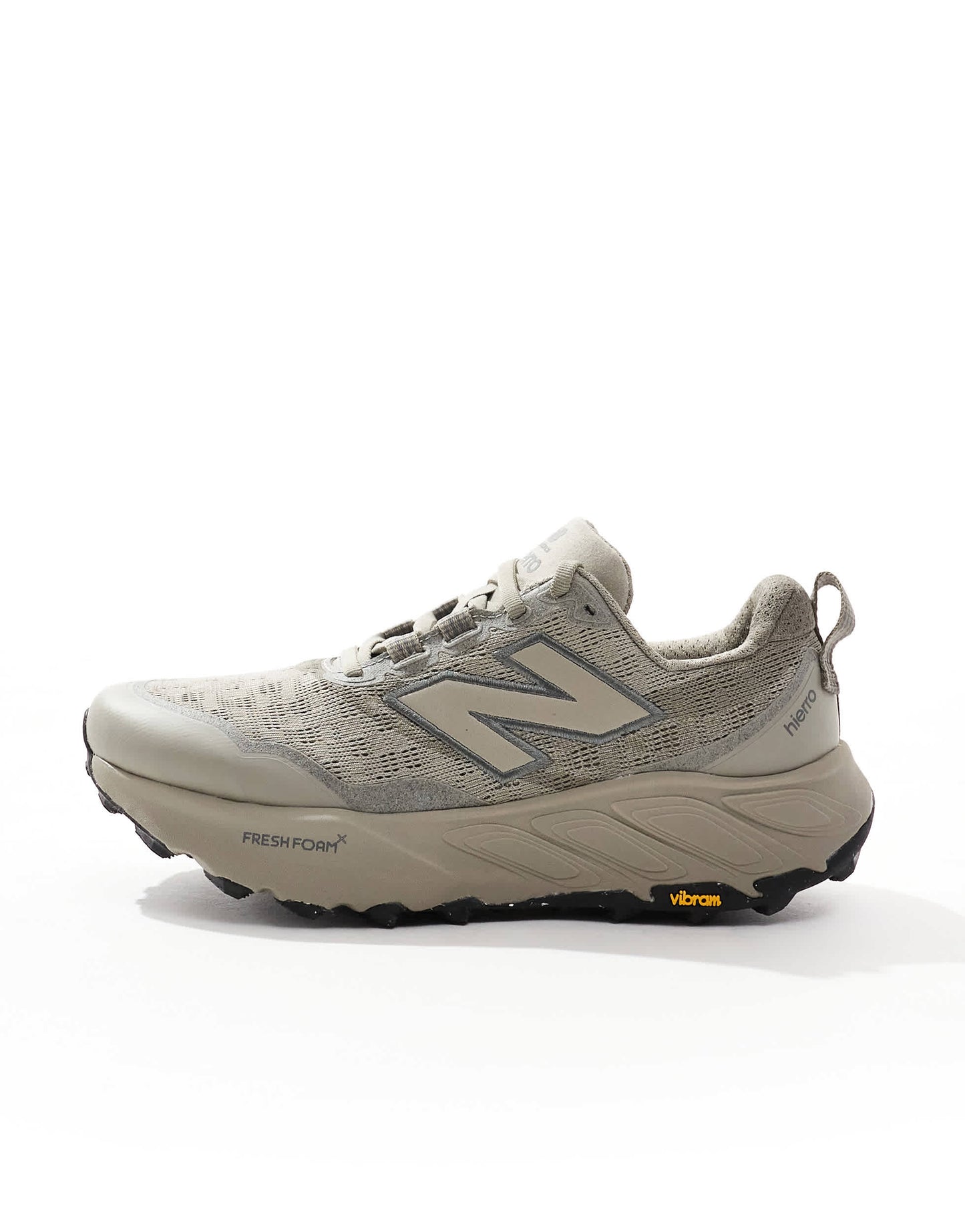 New Balance Hierro running trainers in brown
