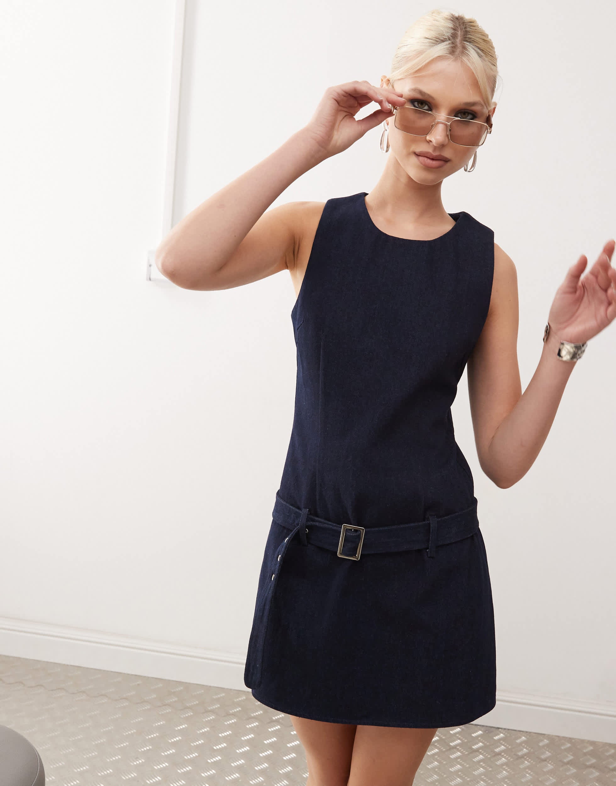 Motel dilshan buckle detail mini shift dress in indigo blue