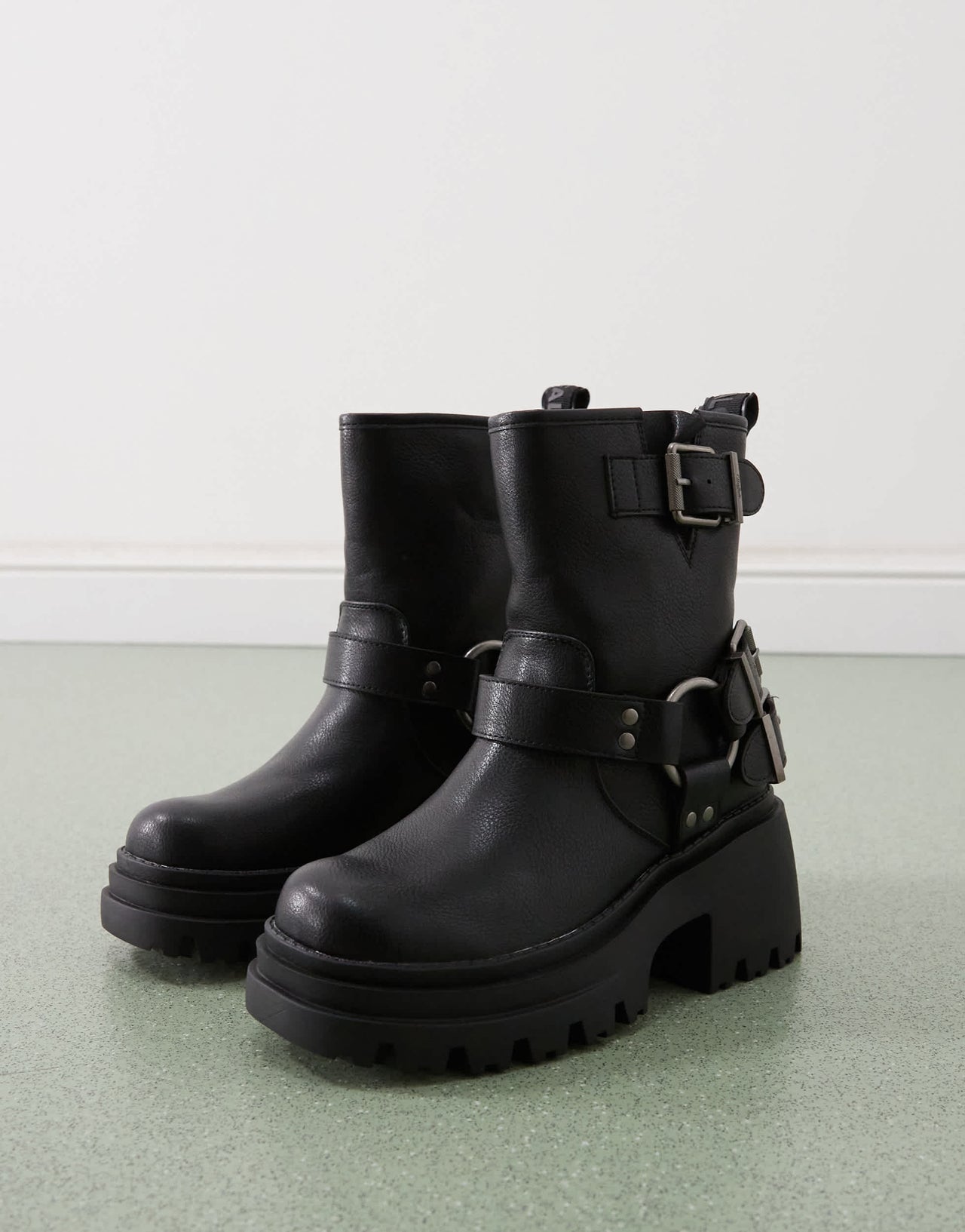 Buffalo biker boot in black