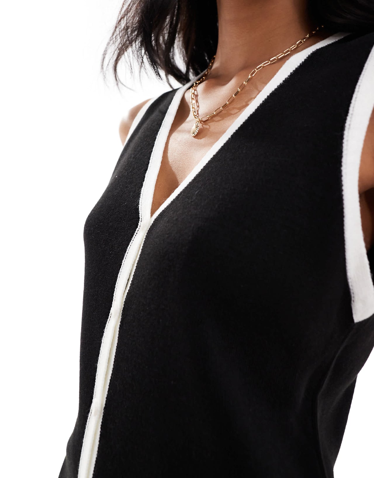 ASOS DESIGN knitted longline v waistcoat in black