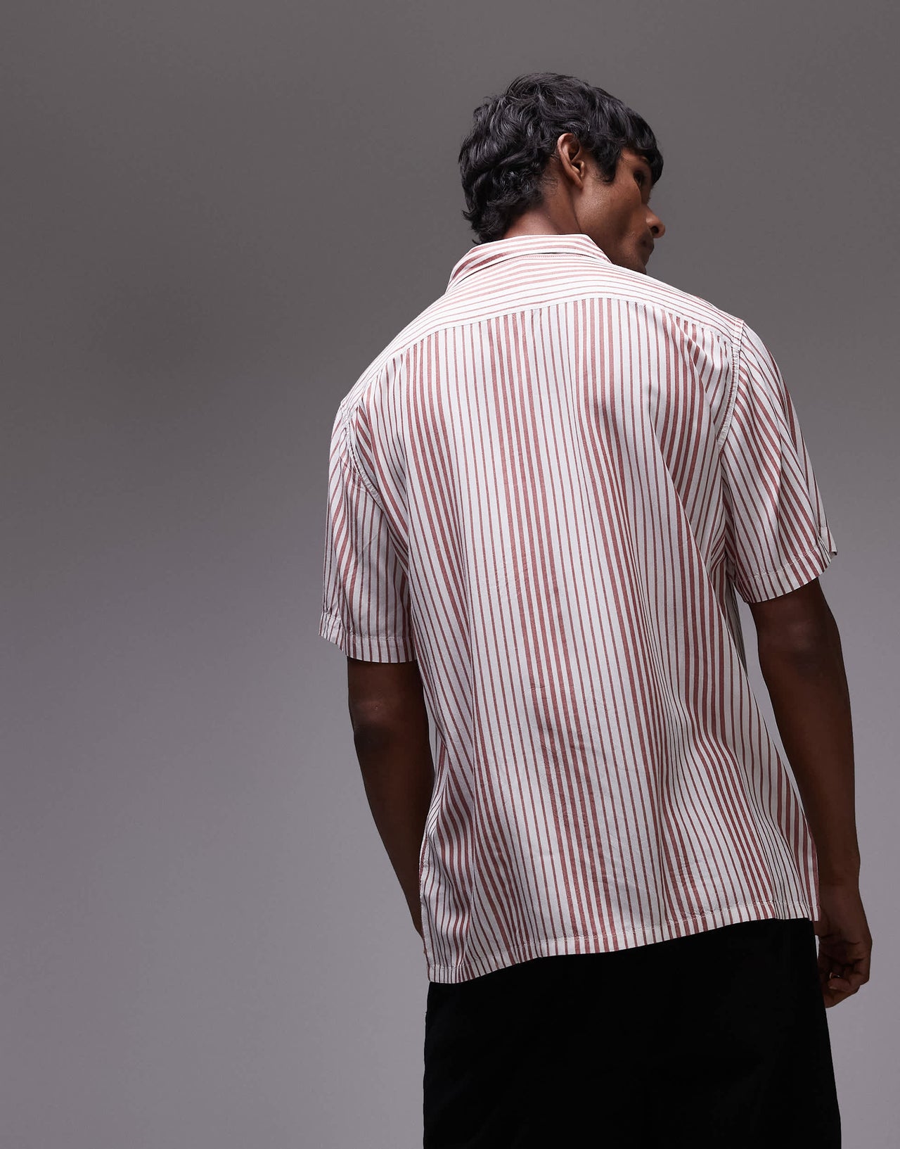 Levi's classic camper short sleeve revere collar stripe shirt in red