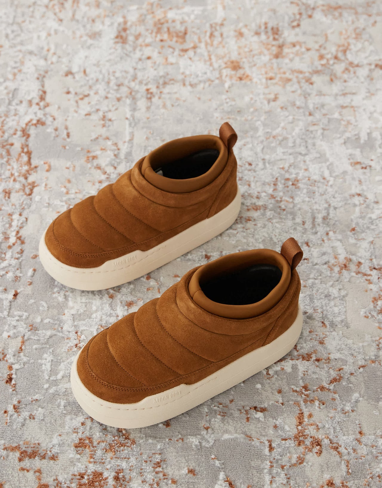Moonboot unisex Park mules in tan