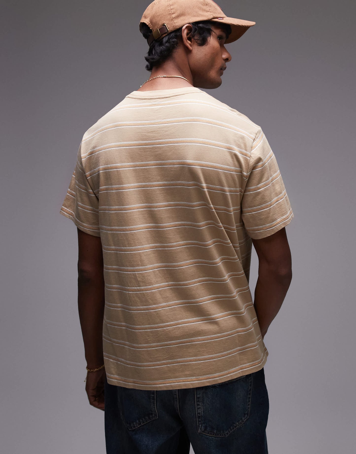 Levi's the essential relaxed fit jacquard stripe t-shirt in tan