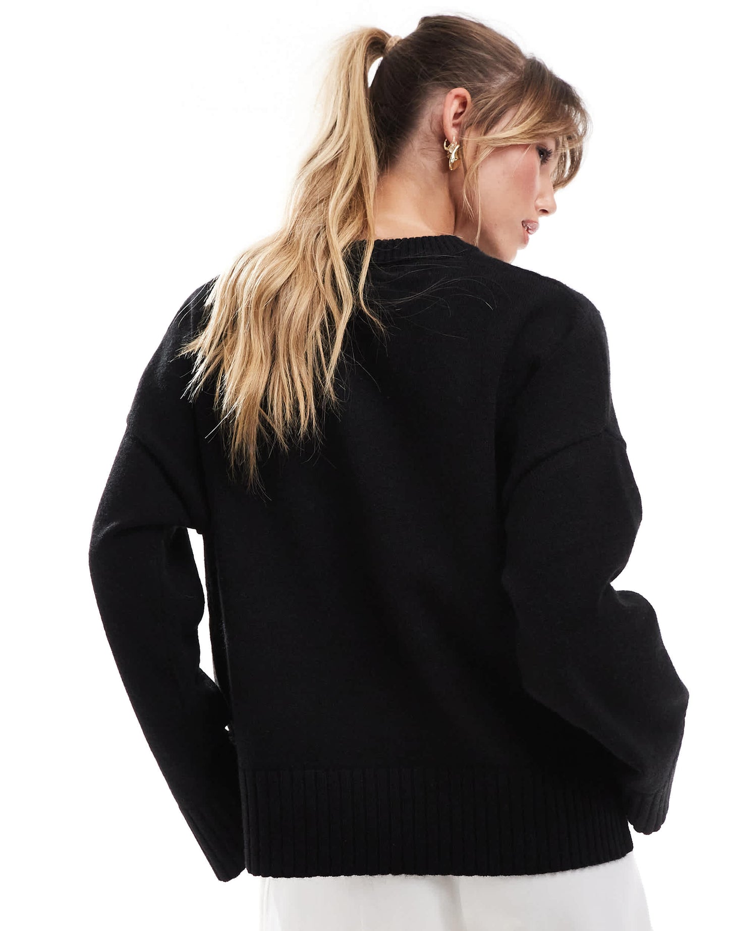 Bershka chunky crew neck jumper in black