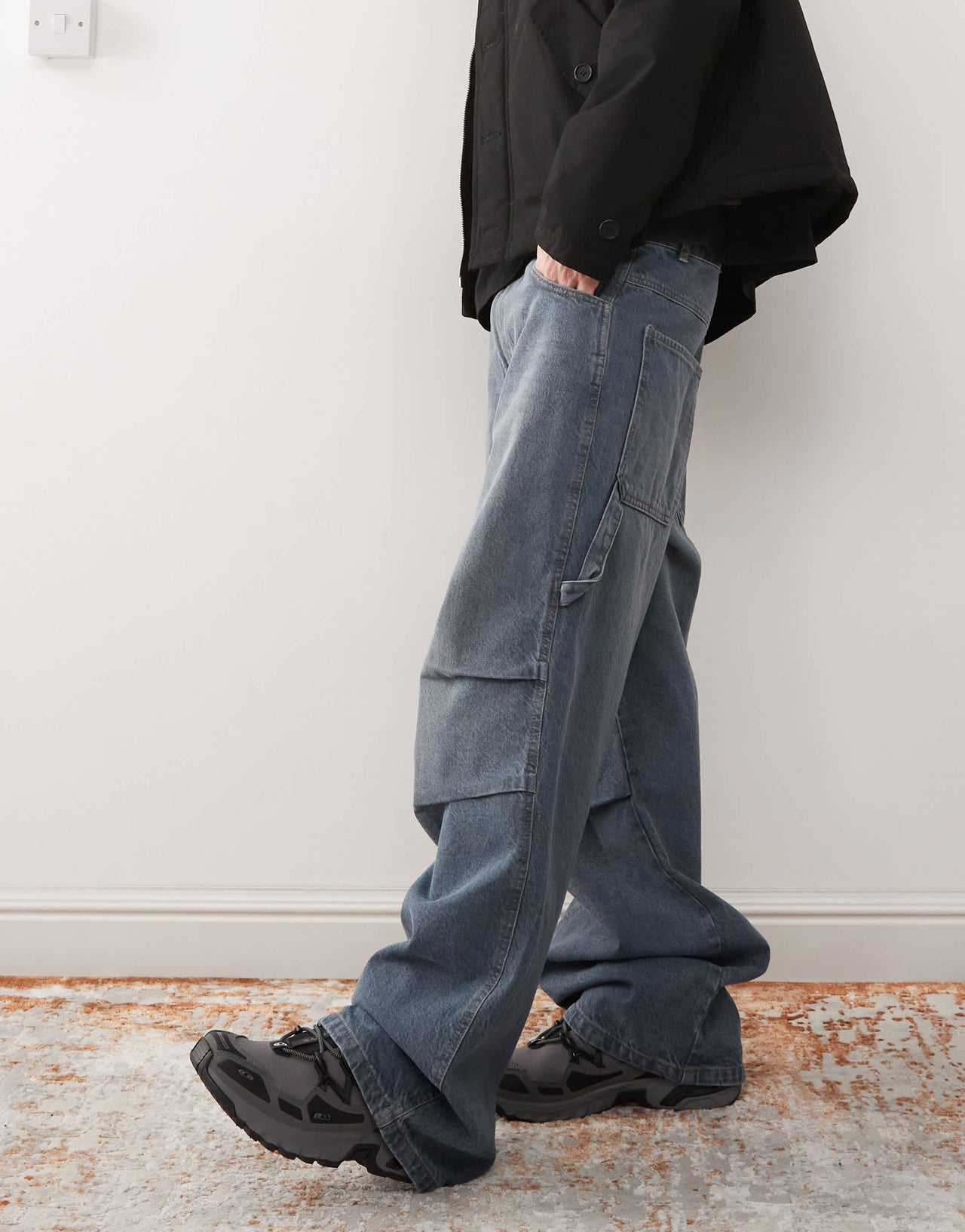 COLLUSION X006 barrel skate jeans in smokey wash - GREY